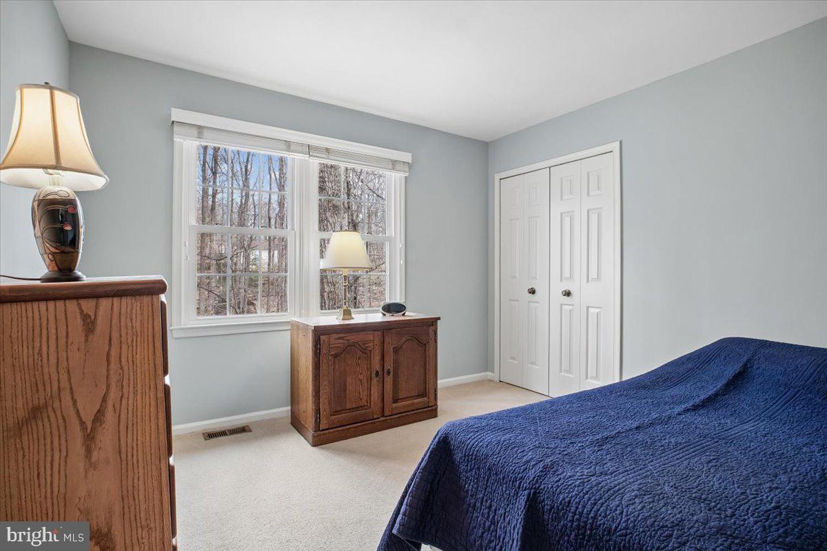 FAIRFAX STATION - Residential