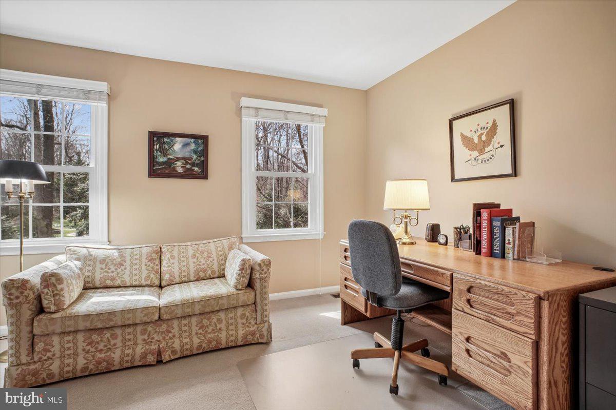 FAIRFAX STATION - Residential