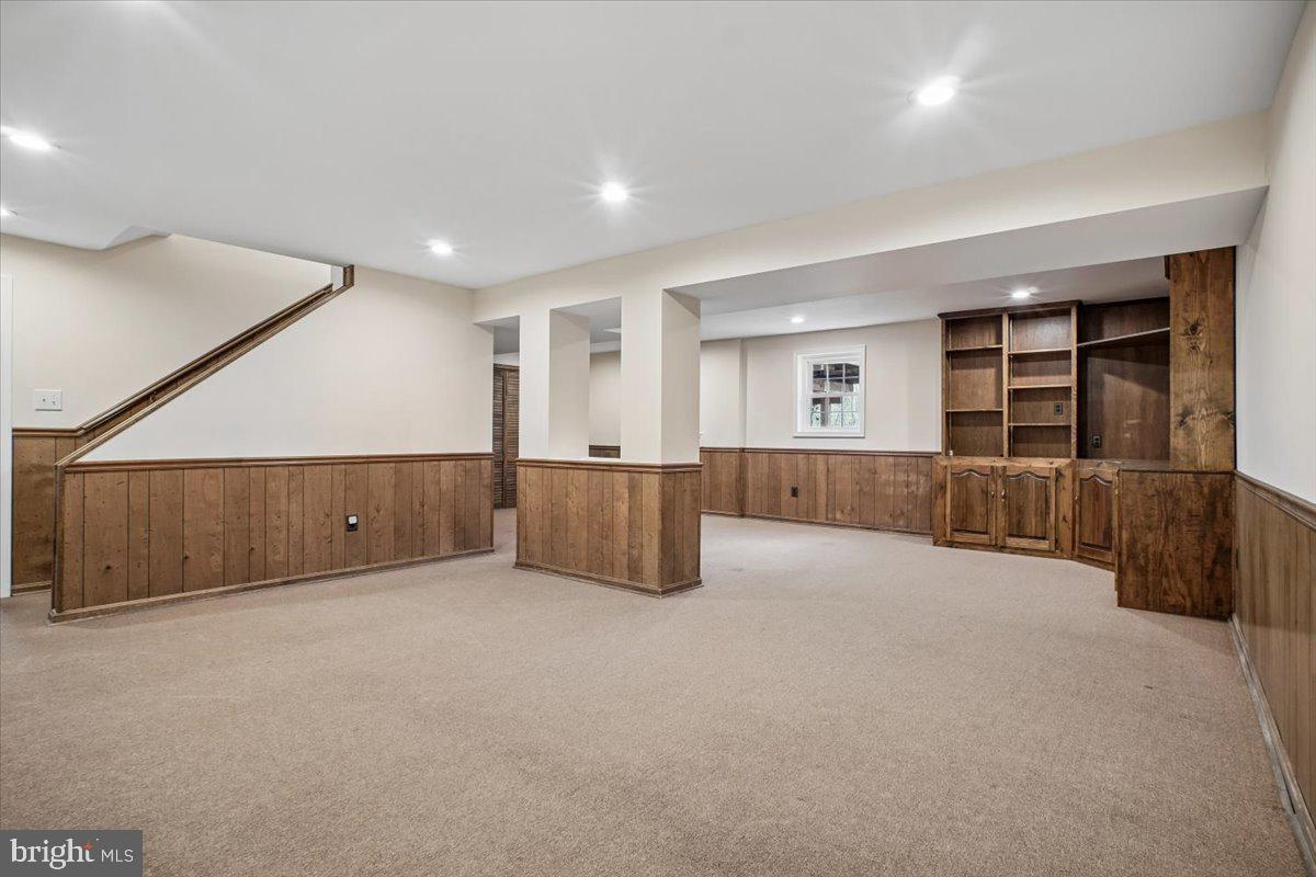 FAIRFAX STATION - Residential