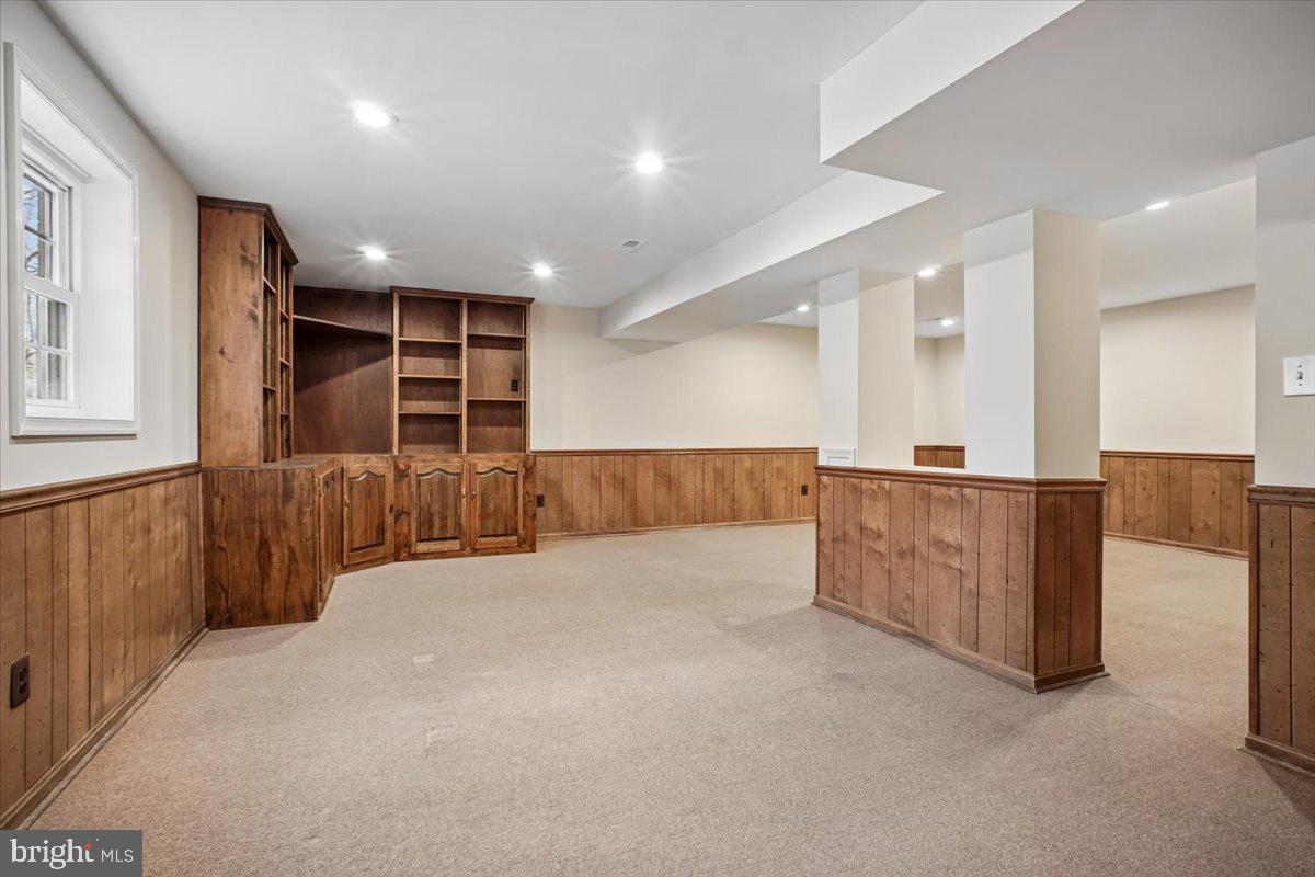 FAIRFAX STATION - Residential