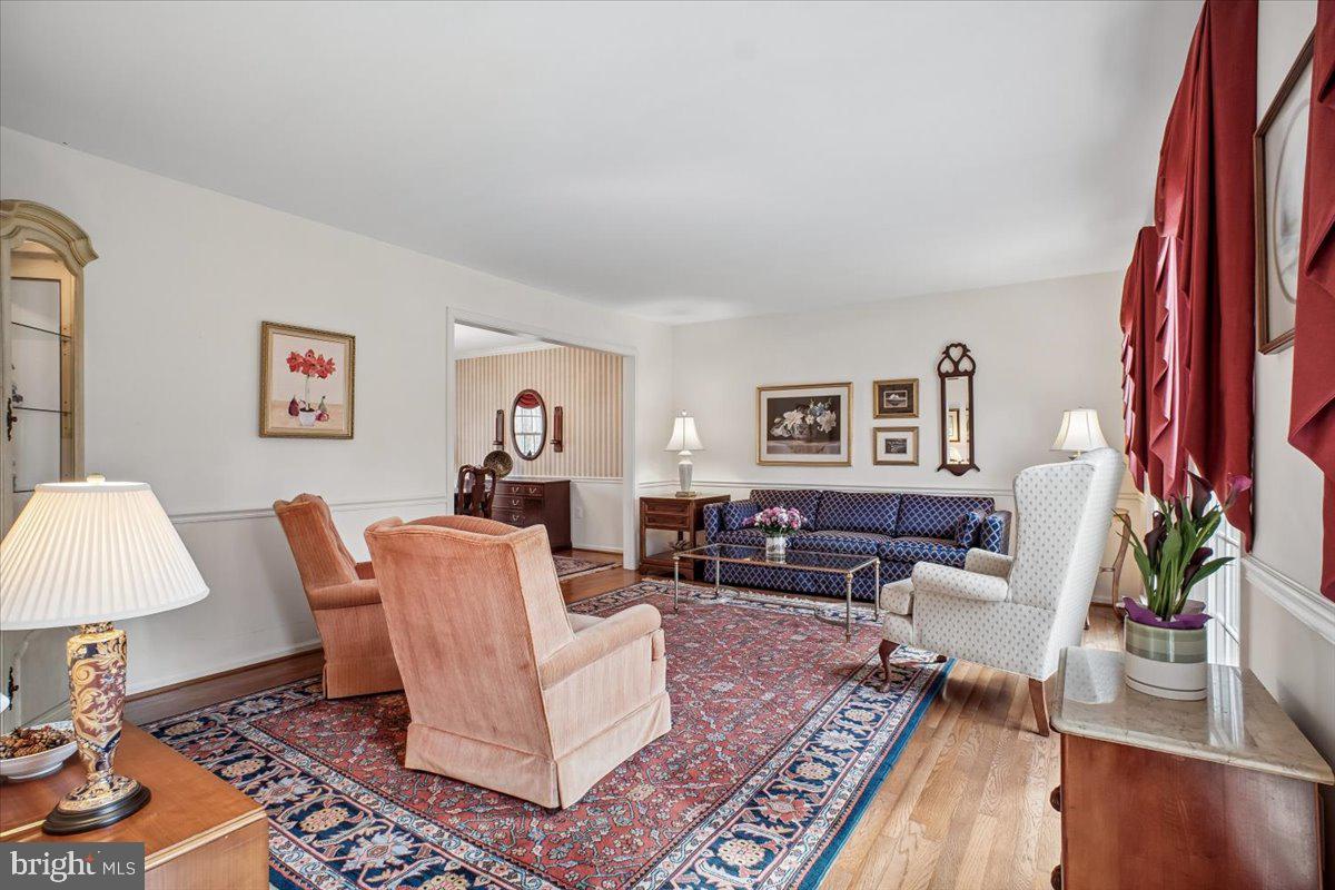 FAIRFAX STATION - Residential