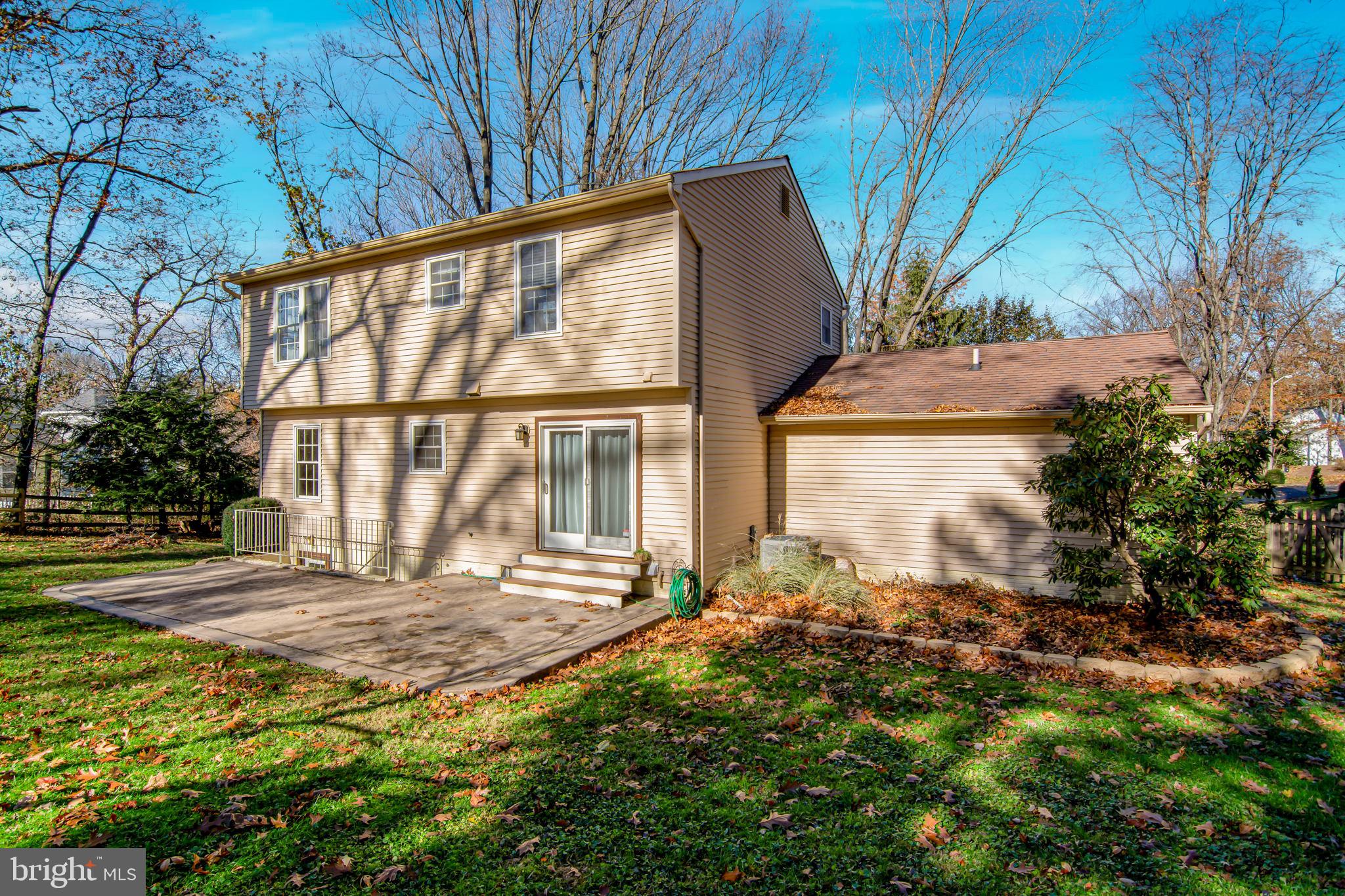 BARKER HILL - Residential