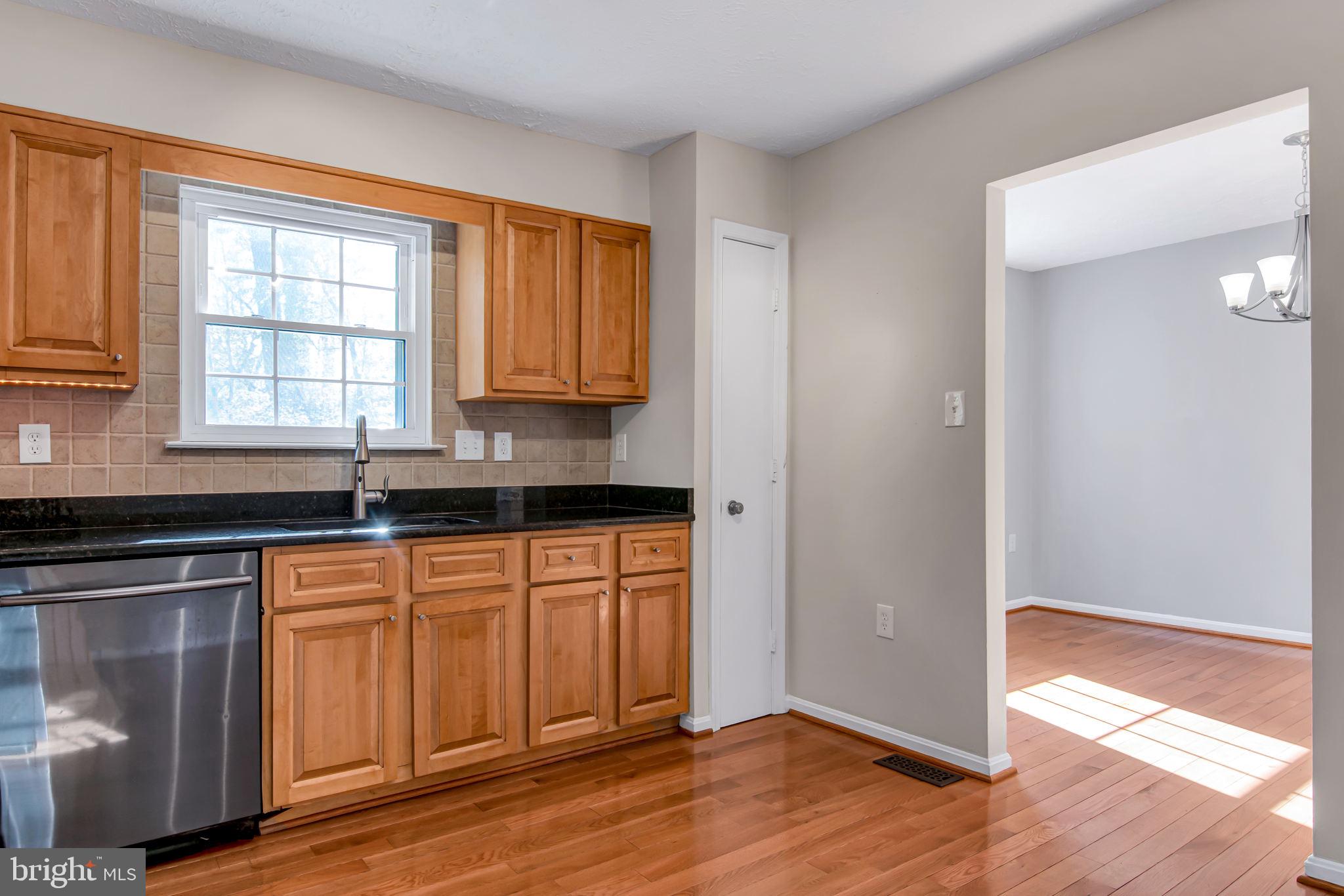 BARKER HILL - Residential