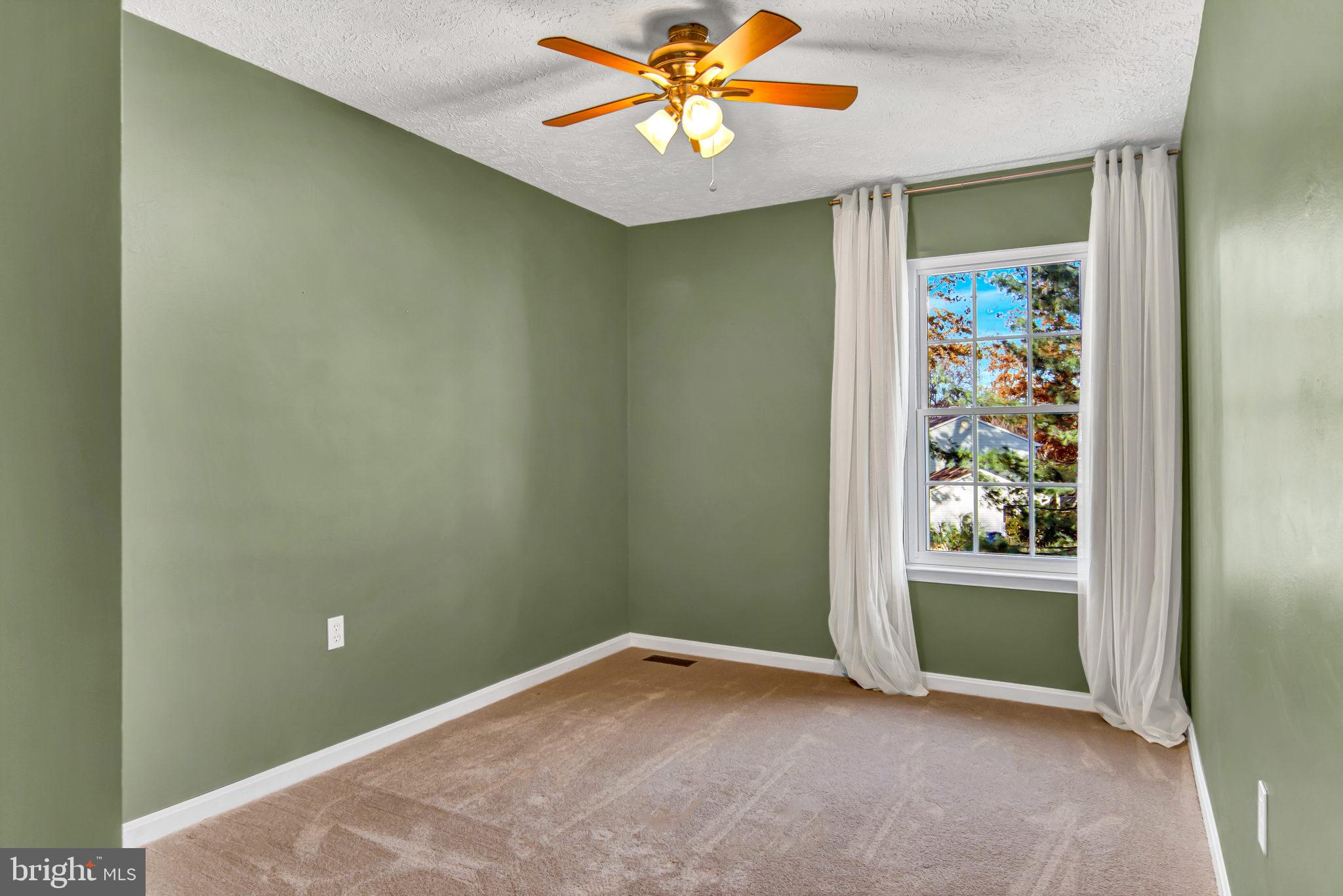 BARKER HILL - Residential