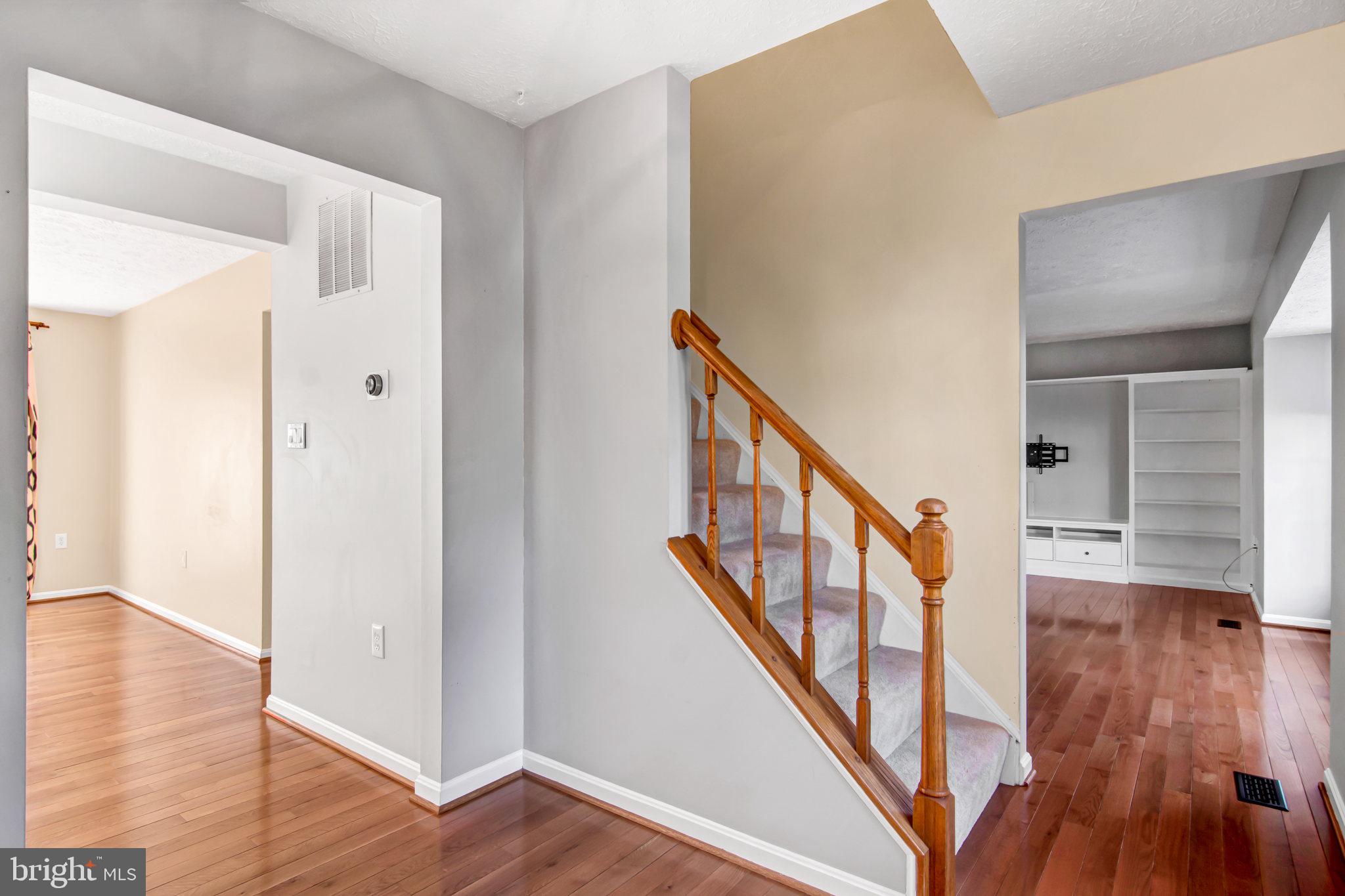 BARKER HILL - Residential