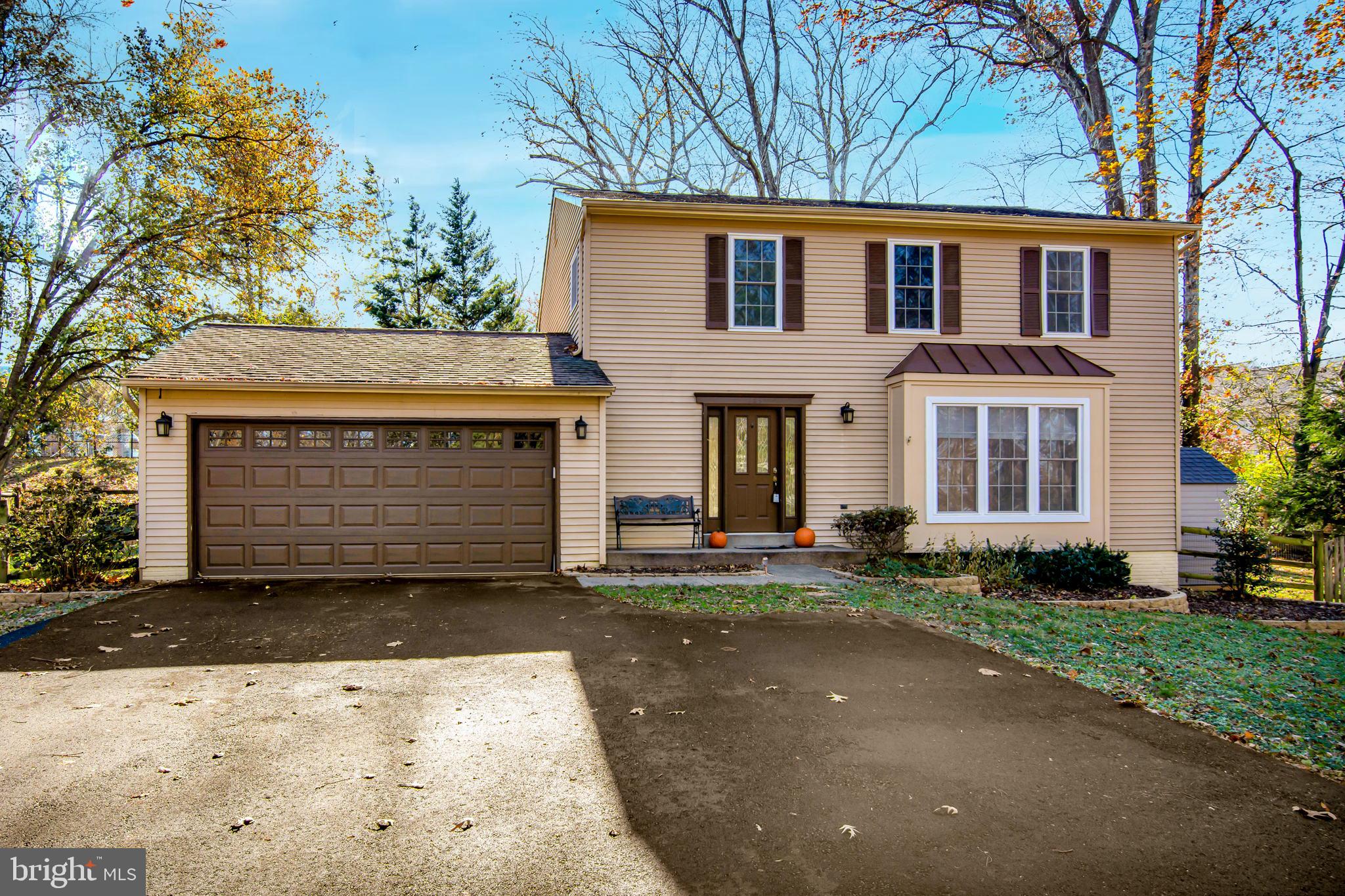 BARKER HILL - Residential