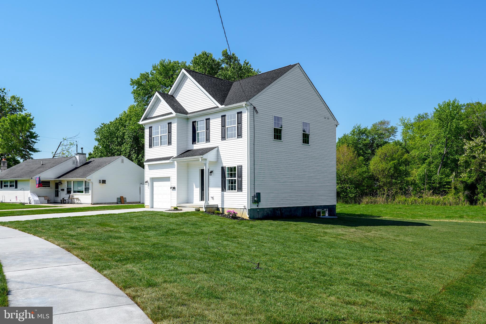 CHELSEA ESTATES - Residential