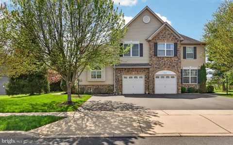 Photo of 192 Providence Lane, LANSDALE, PA 19446 (MLS # PAMC2175144)