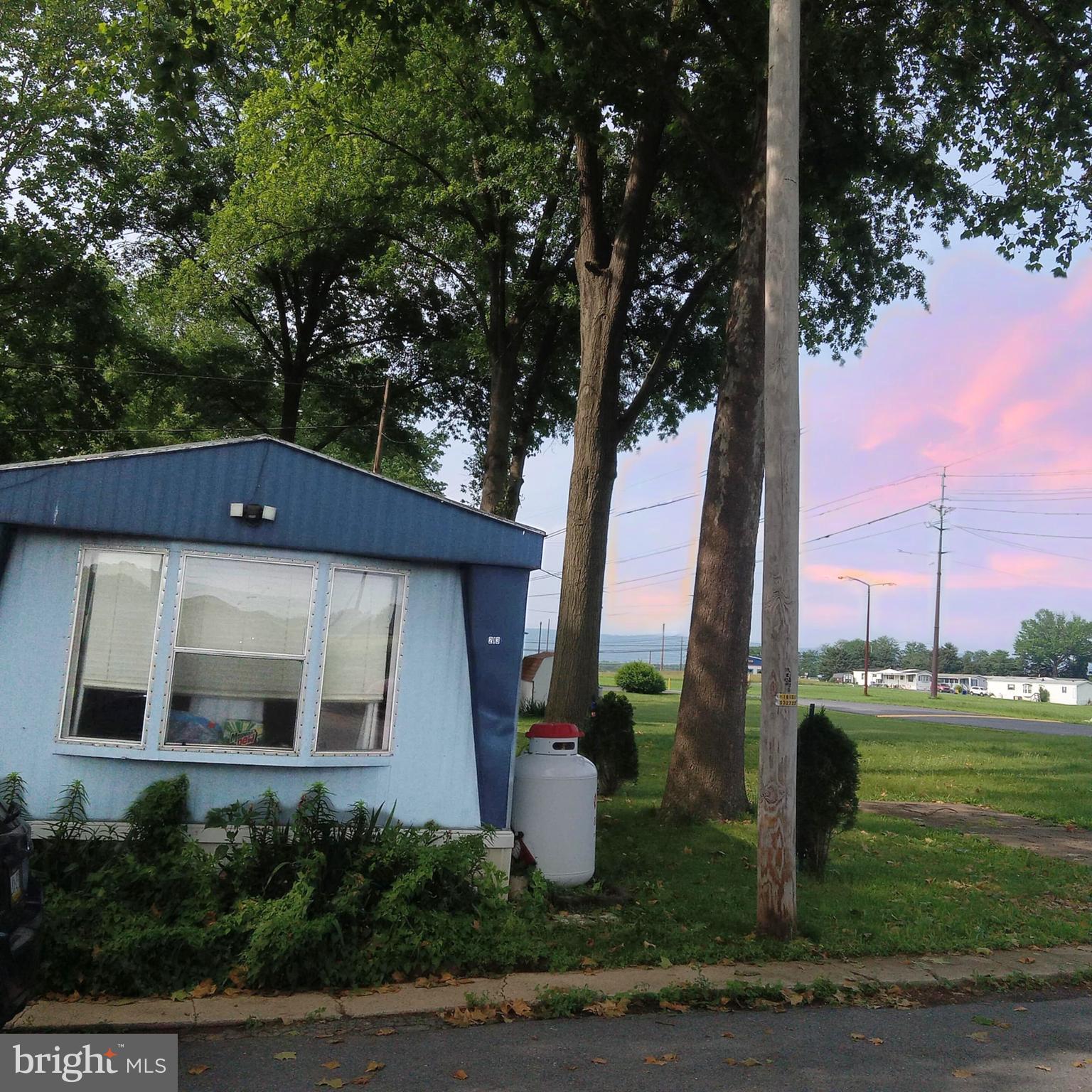Price reflects home needing some updates. This affordable 3-bedroom 1-bath manufactured home is perfect for anyone seeking simple comfortable living in a peaceful Carlisle neighborhood. This home offers a bright open living area, a spacious kitchen, and three versatile bedrooms—ideal for a growing family, working from home, or hosting guests. A bonus is that the big shed, washer, dryer, patio set, and grill are all included! One of the standout features is the extra yard space behind the home providing more outdoor room than typically found in similar properties—perfect for gardening, play, or simply relaxing in your own private retreat. Whether you're starting out, settling down, or looking to simplify, this home offers the space and flexibility you need. Conveniently located near local shops, schools, and highways, it’s an affordable option that truly checks all the boxes. SELLER is MOTIVATED for their next chapter. Come see it for yourself, and bring reasonable offers!