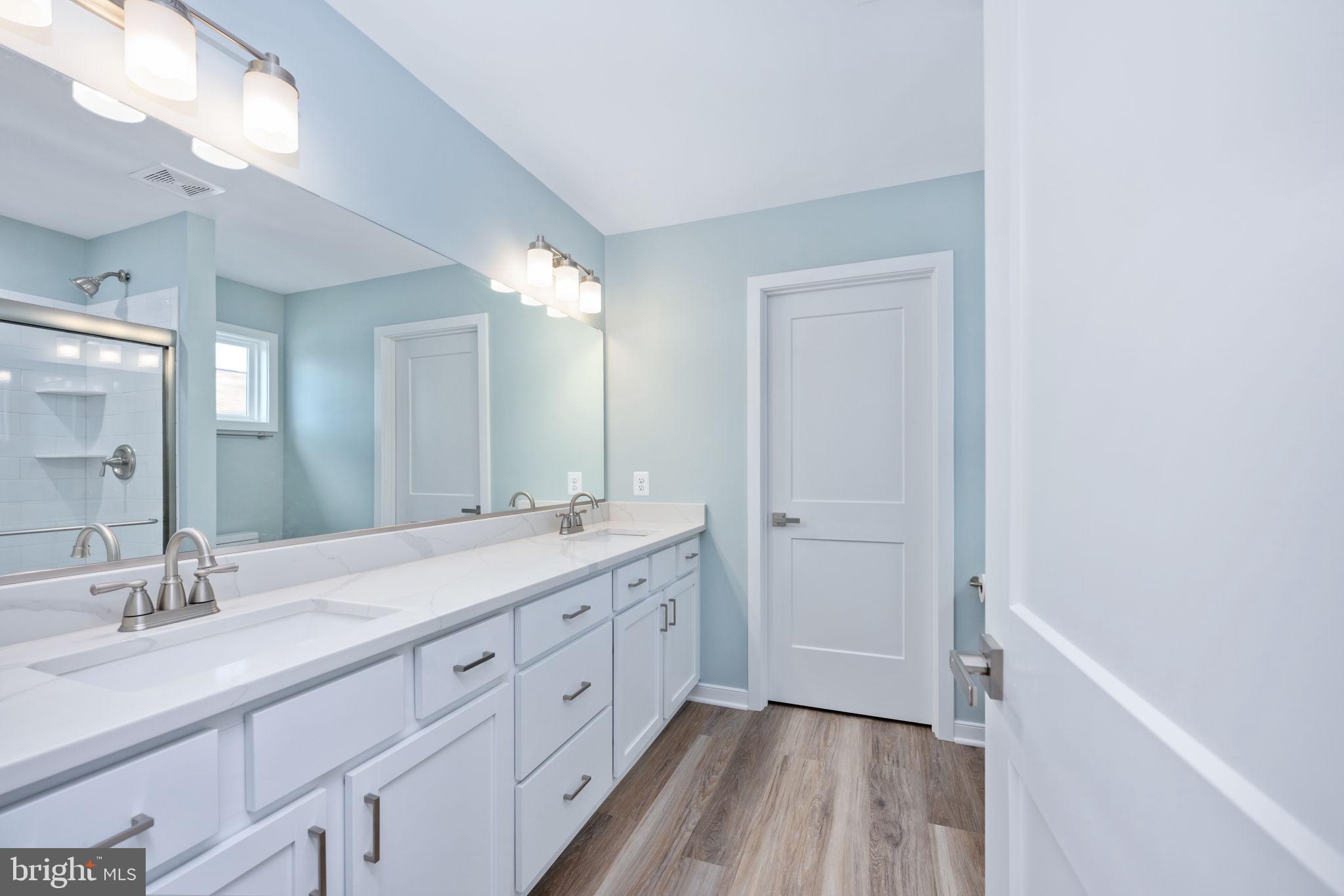 WESTMORELAND SHORES - Residential