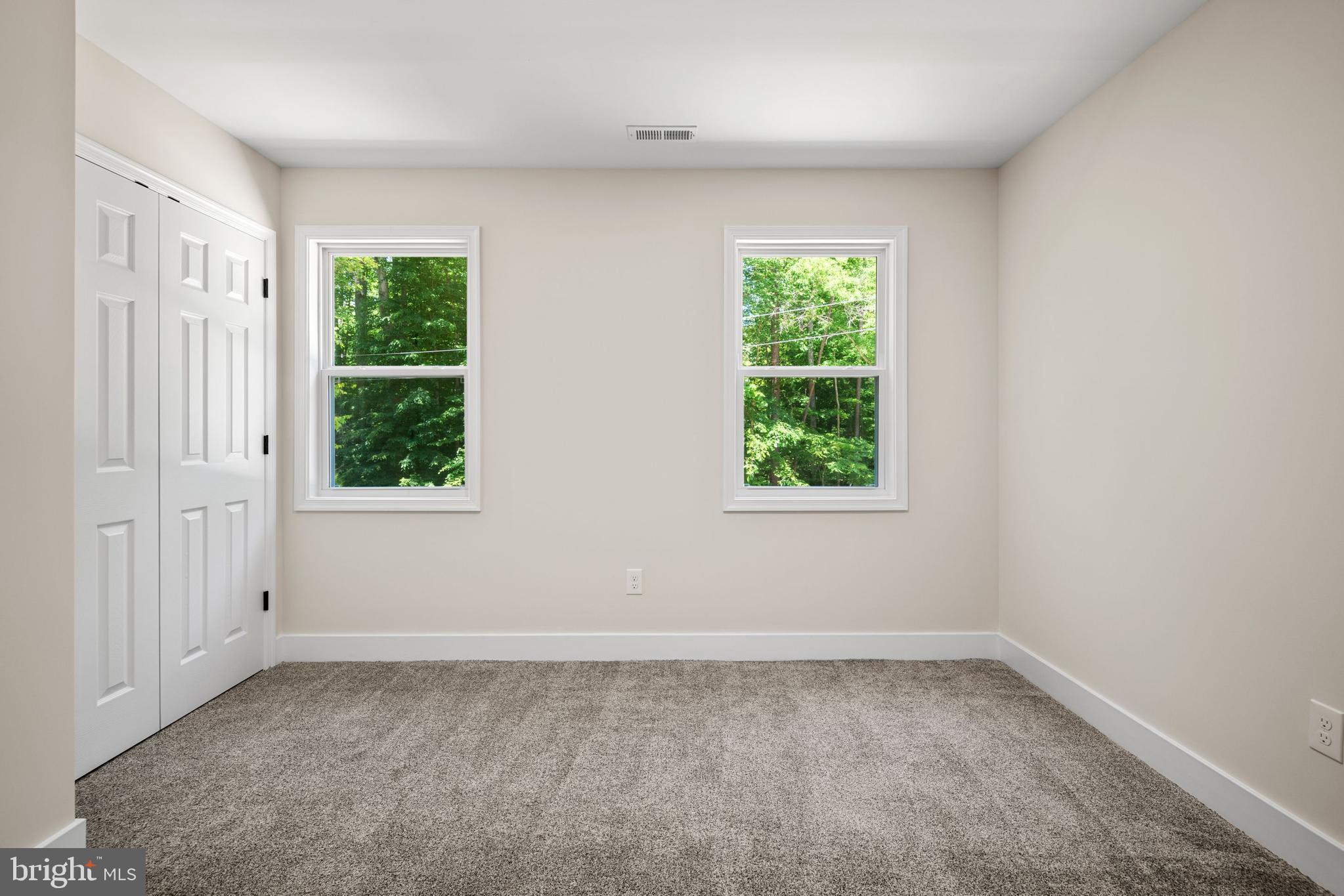 CAROLINE PINES - Residential