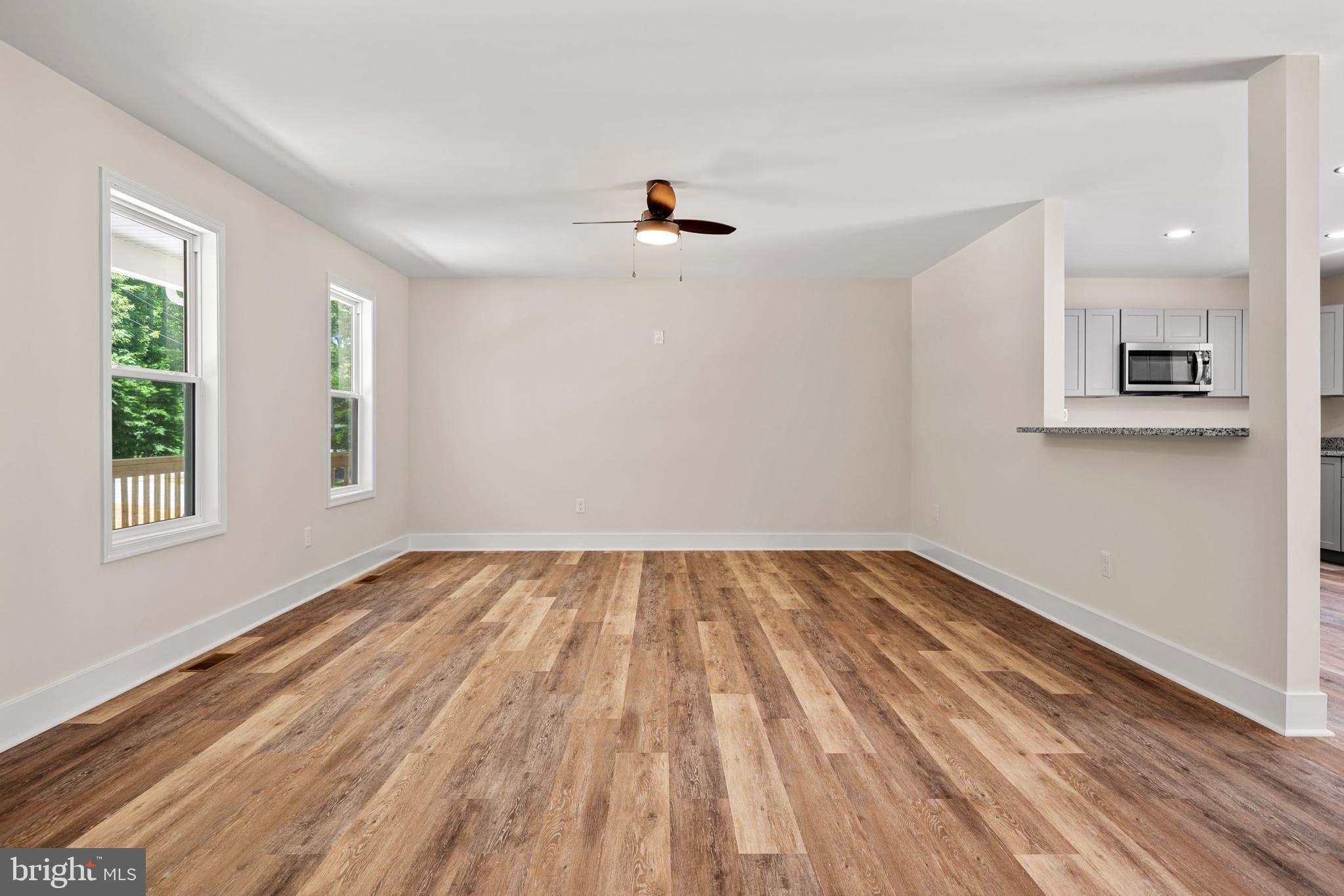 CAROLINE PINES - Residential