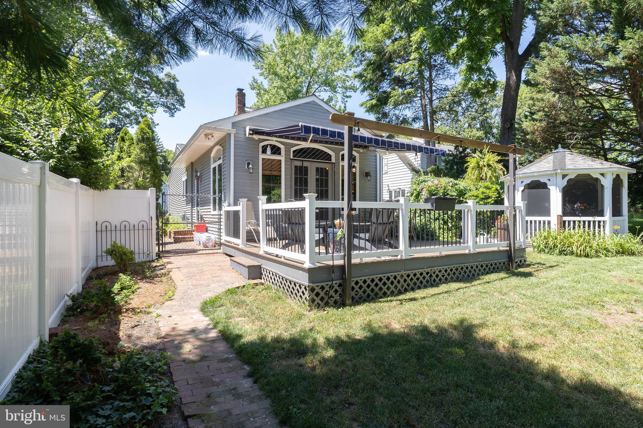 503 W ELMA AVENUE