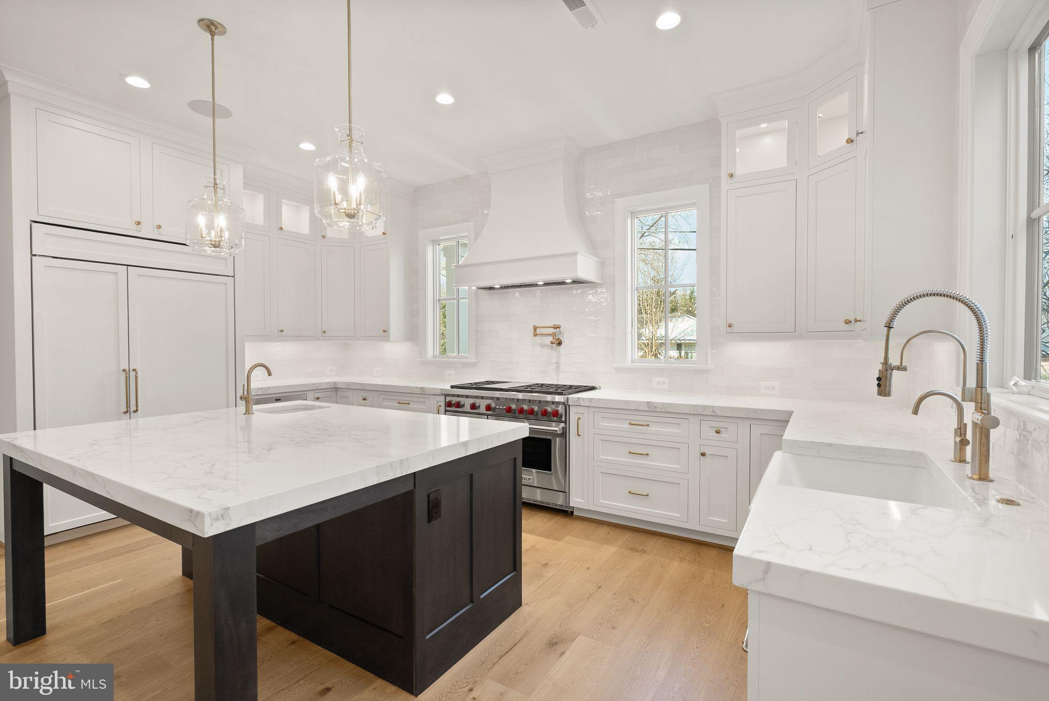 BELLEVUE FOREST - Residential