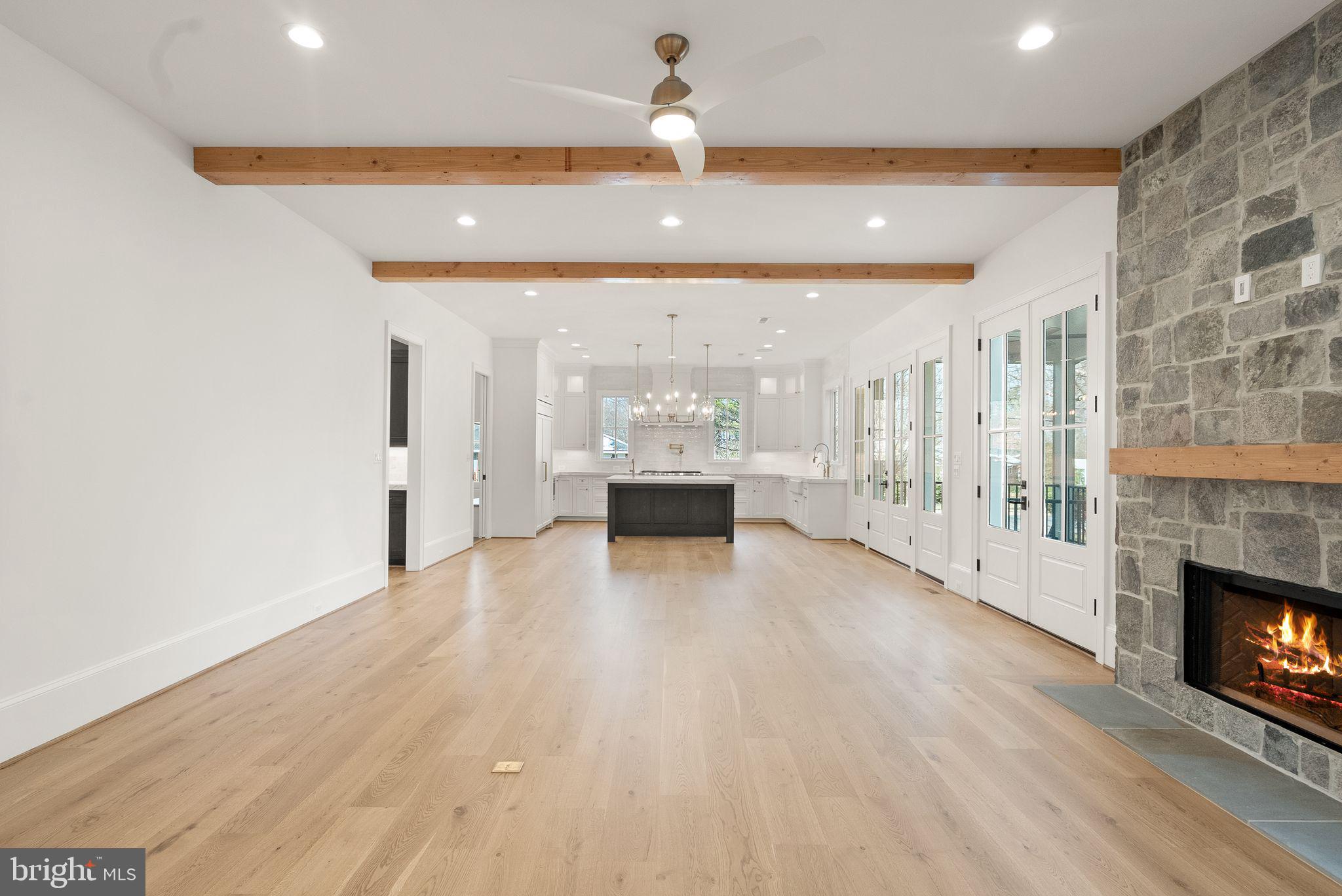 BELLEVUE FOREST - Residential