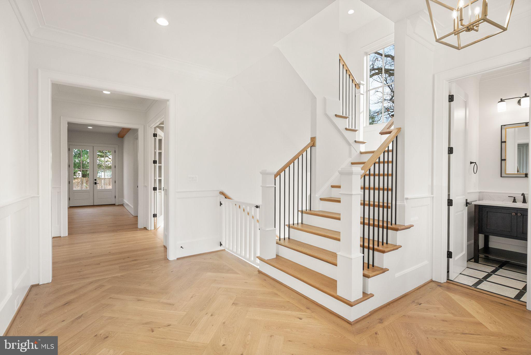 BELLEVUE FOREST - Residential