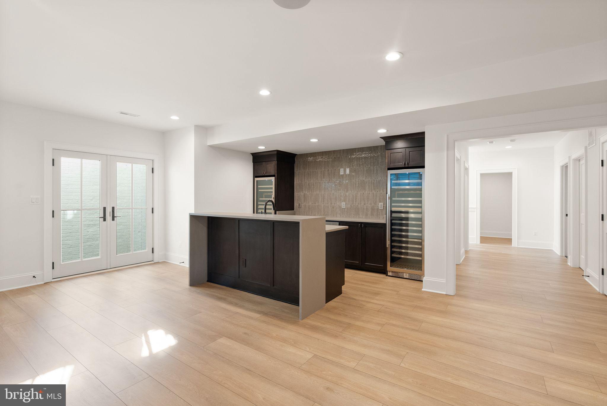 BELLEVUE FOREST - Residential