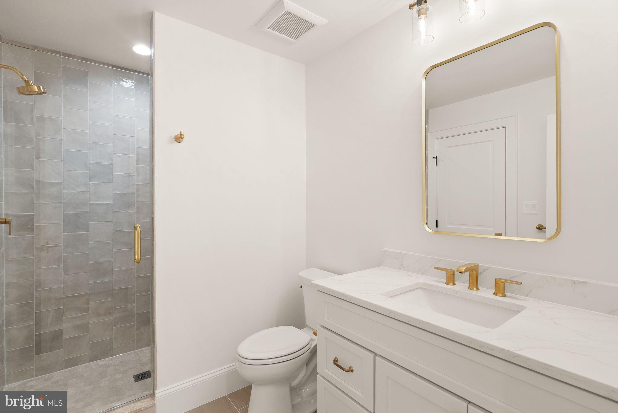 BELLEVUE FOREST - Residential