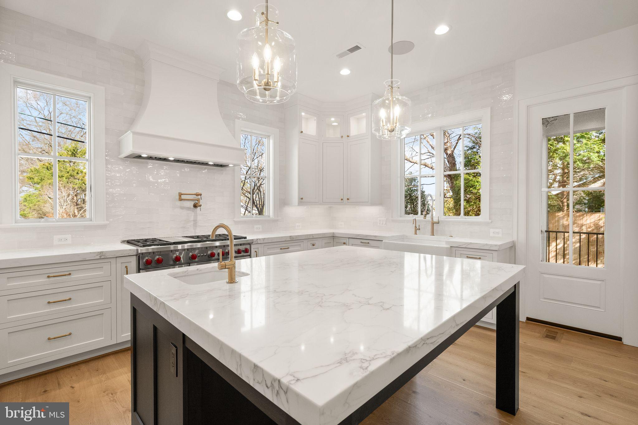 BELLEVUE FOREST - Residential