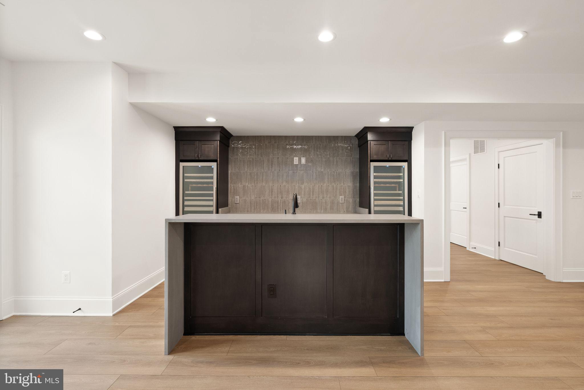 BELLEVUE FOREST - Residential