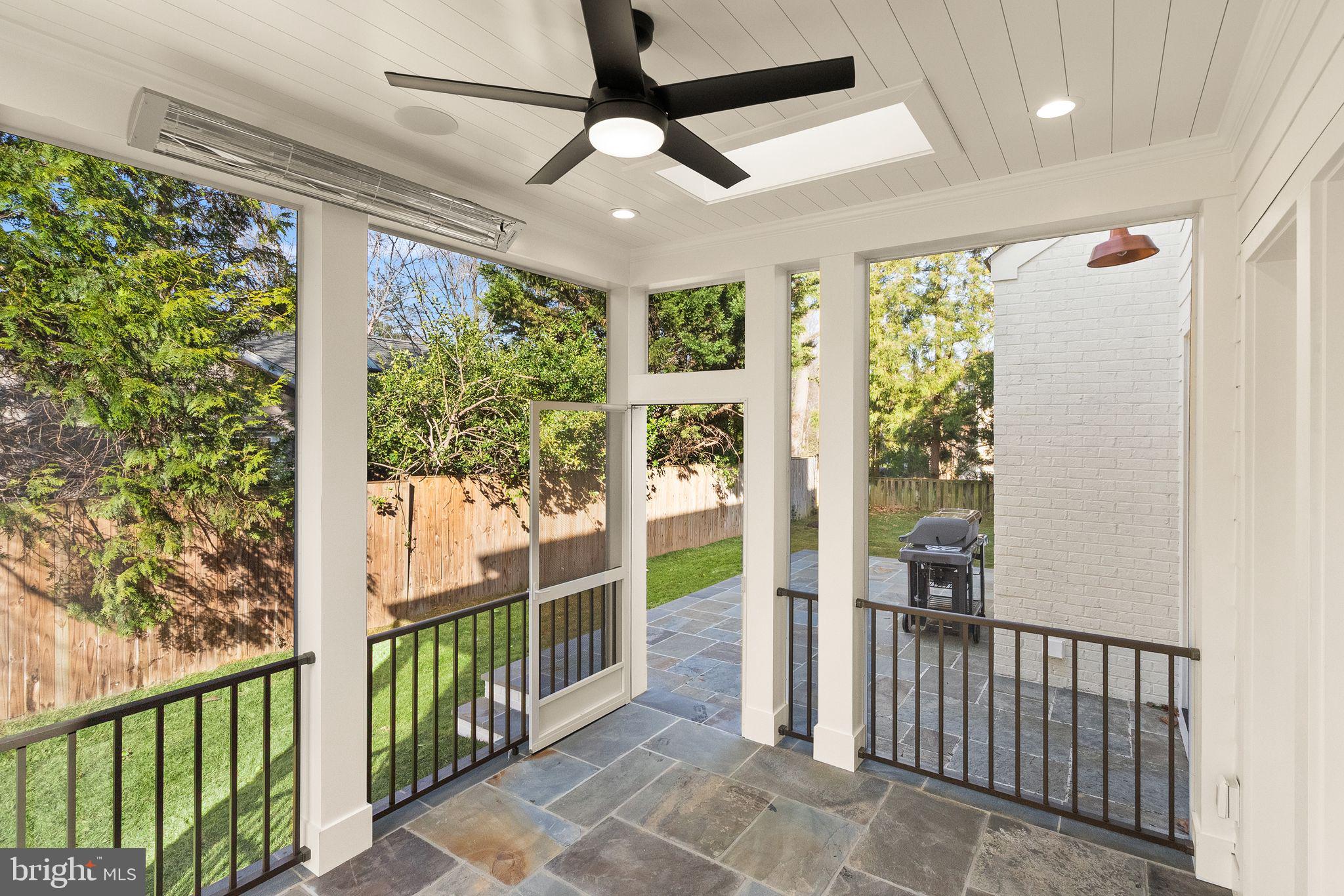 BELLEVUE FOREST - Residential