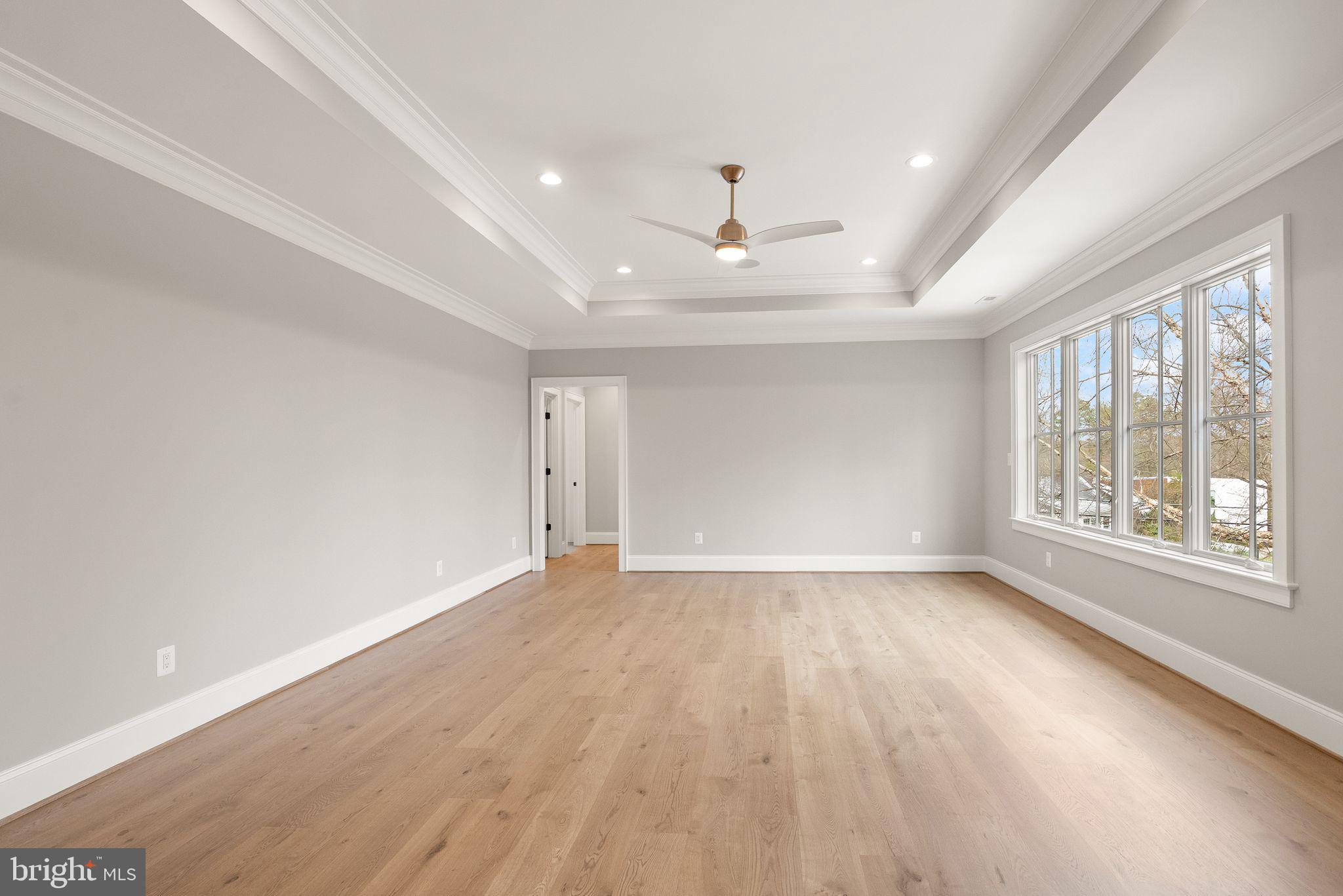 BELLEVUE FOREST - Residential