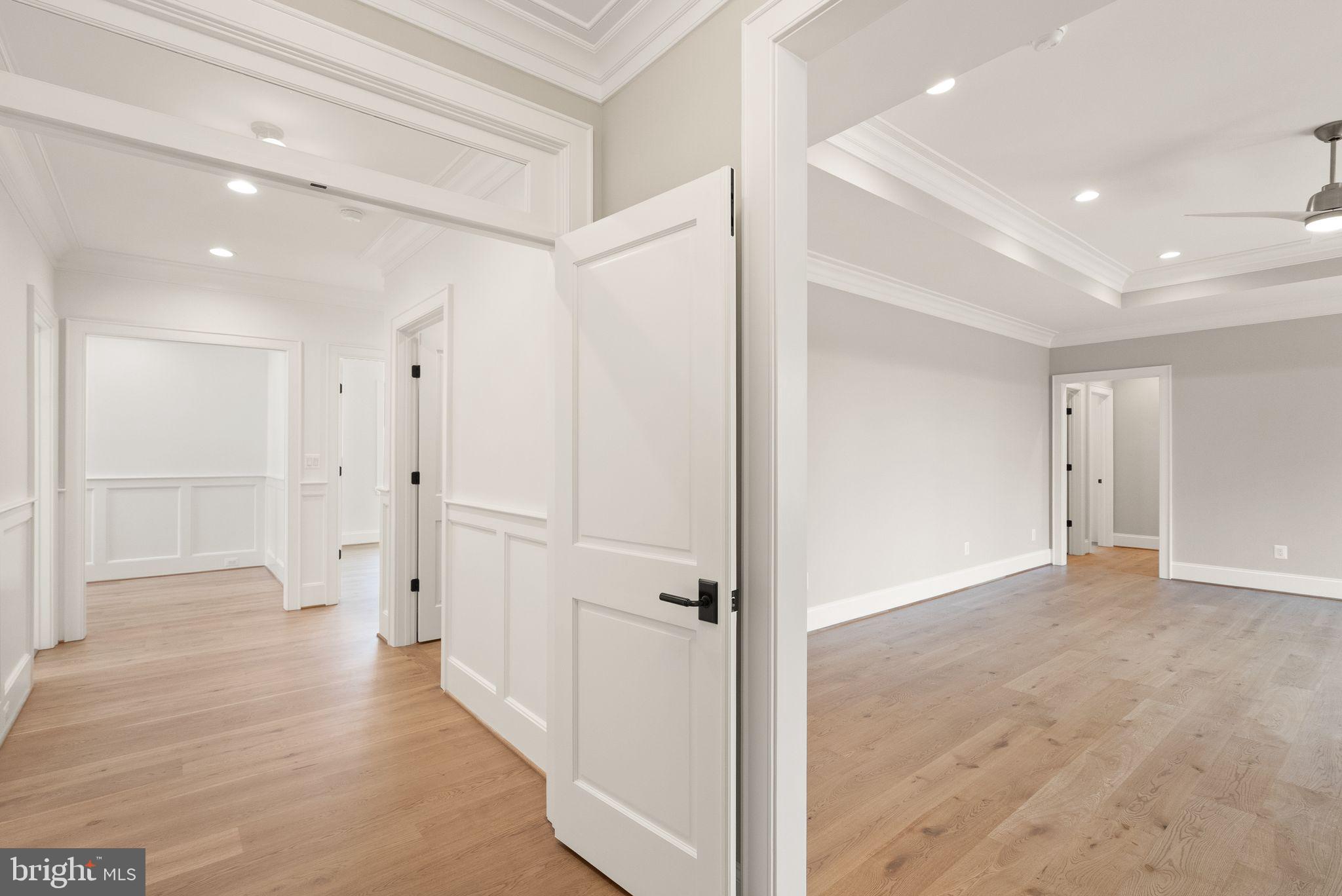 BELLEVUE FOREST - Residential