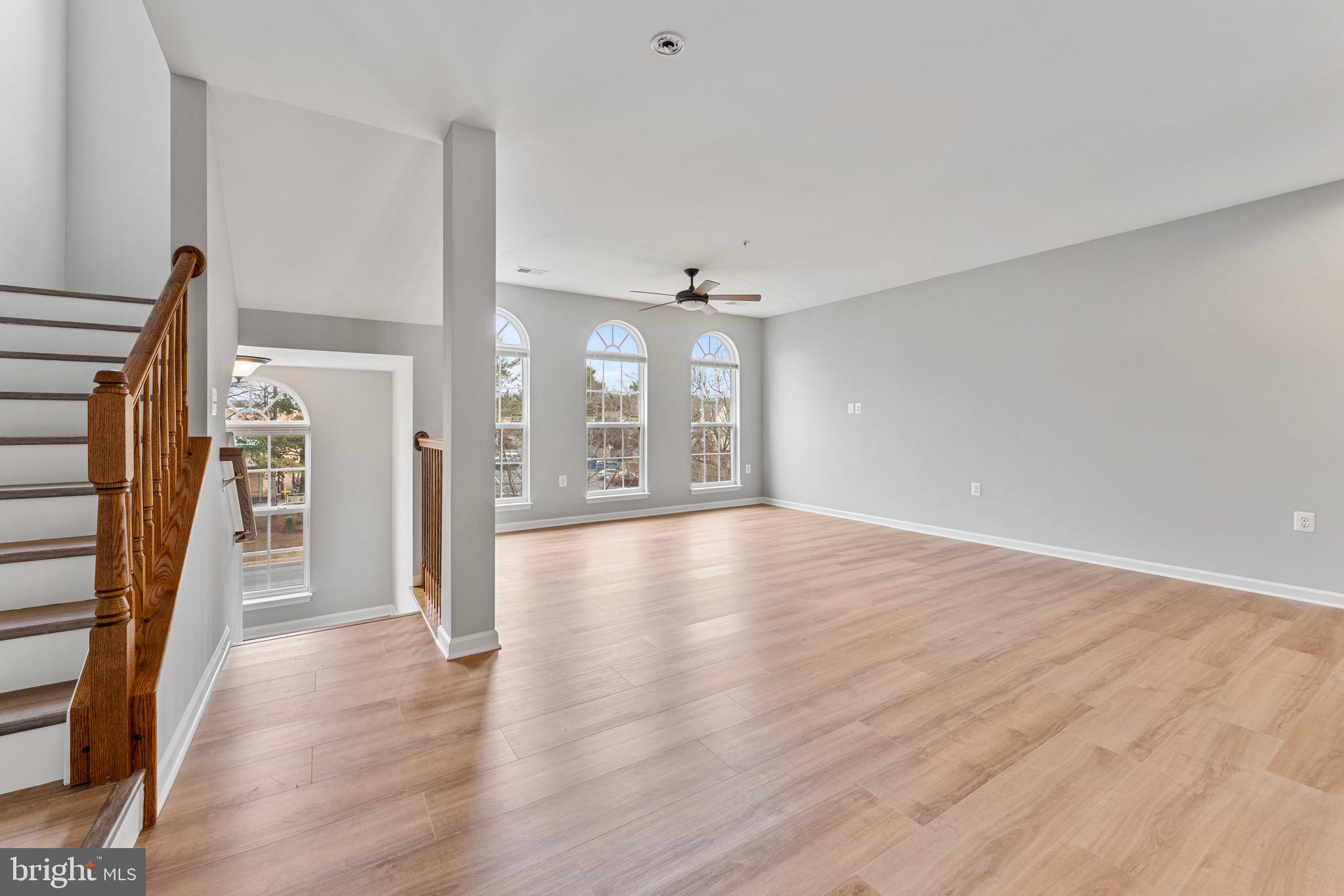 CENTREVILLE CROSSING - Residential Lease