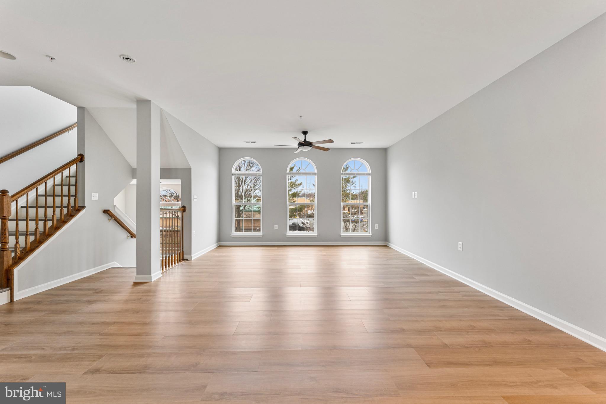 CENTREVILLE CROSSING - Residential Lease