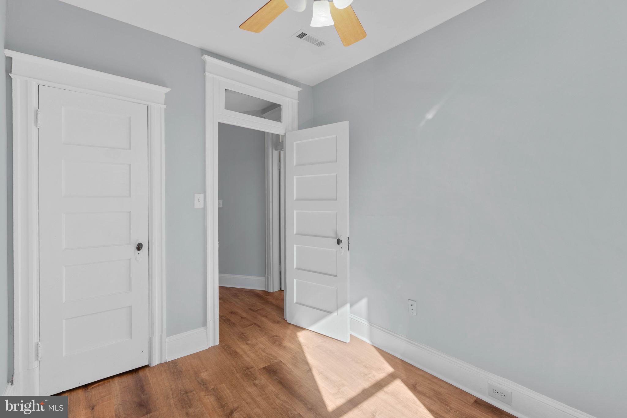 BROOKLAND - Residential Lease