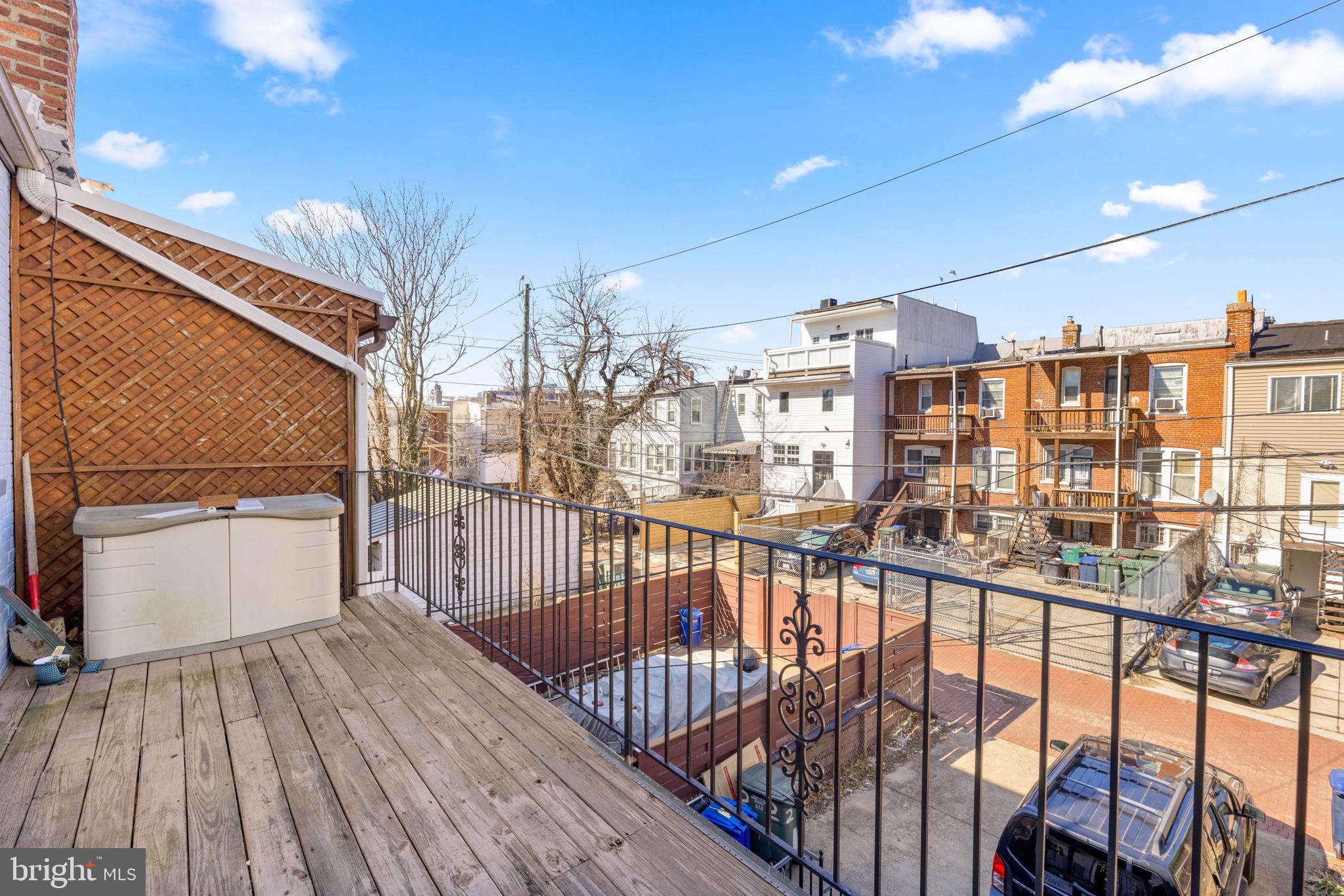 BROOKLAND - Residential Lease