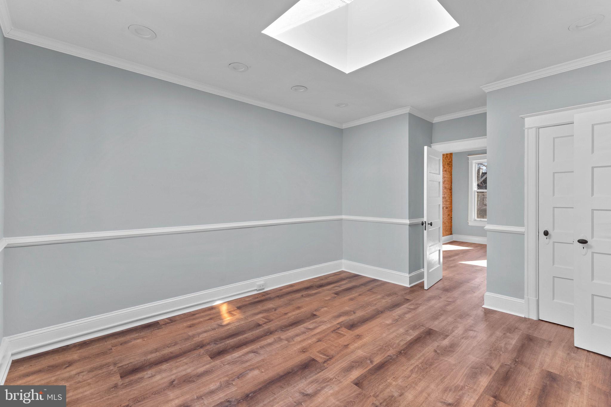 BROOKLAND - Residential Lease