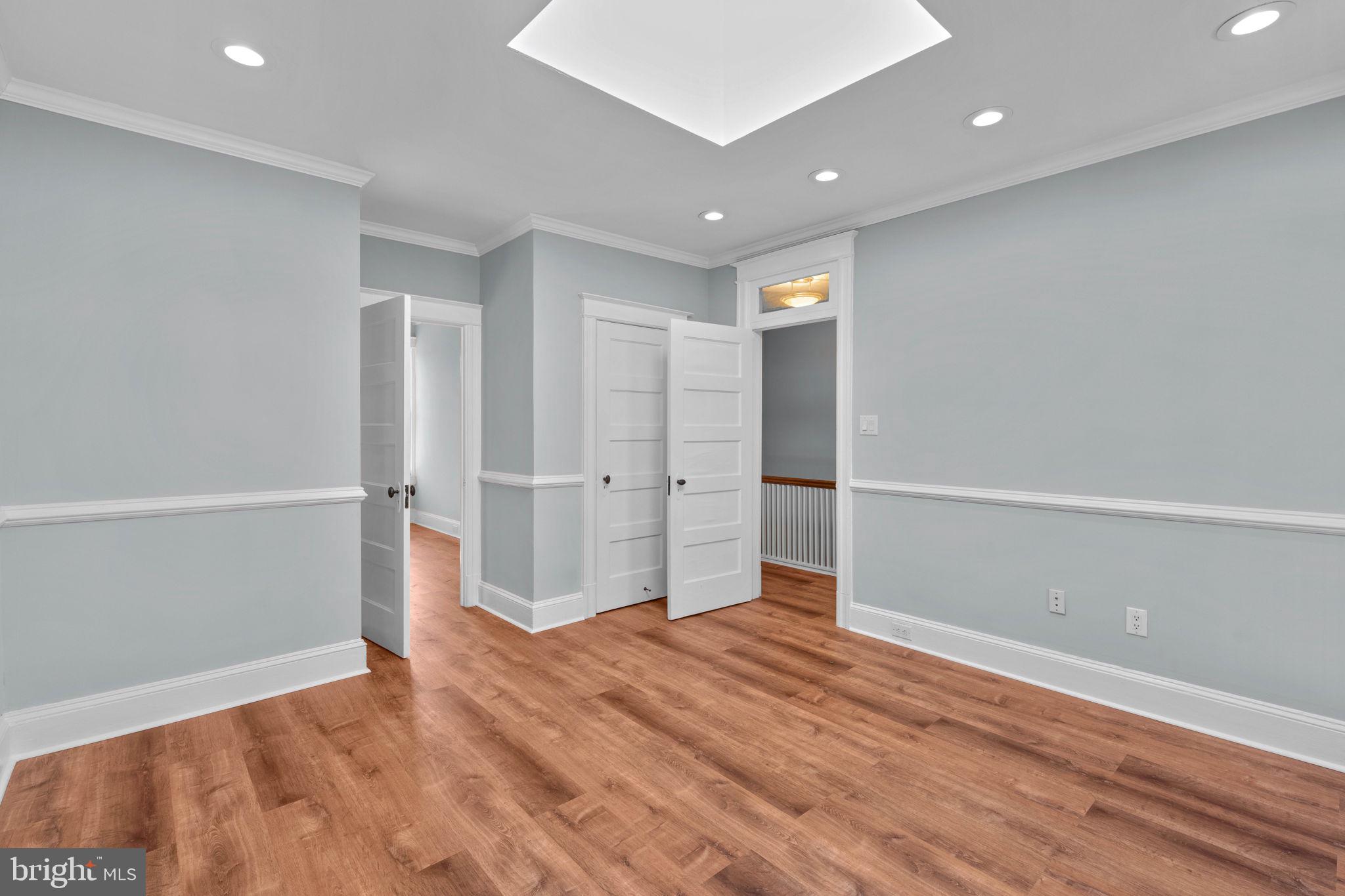 BROOKLAND - Residential Lease