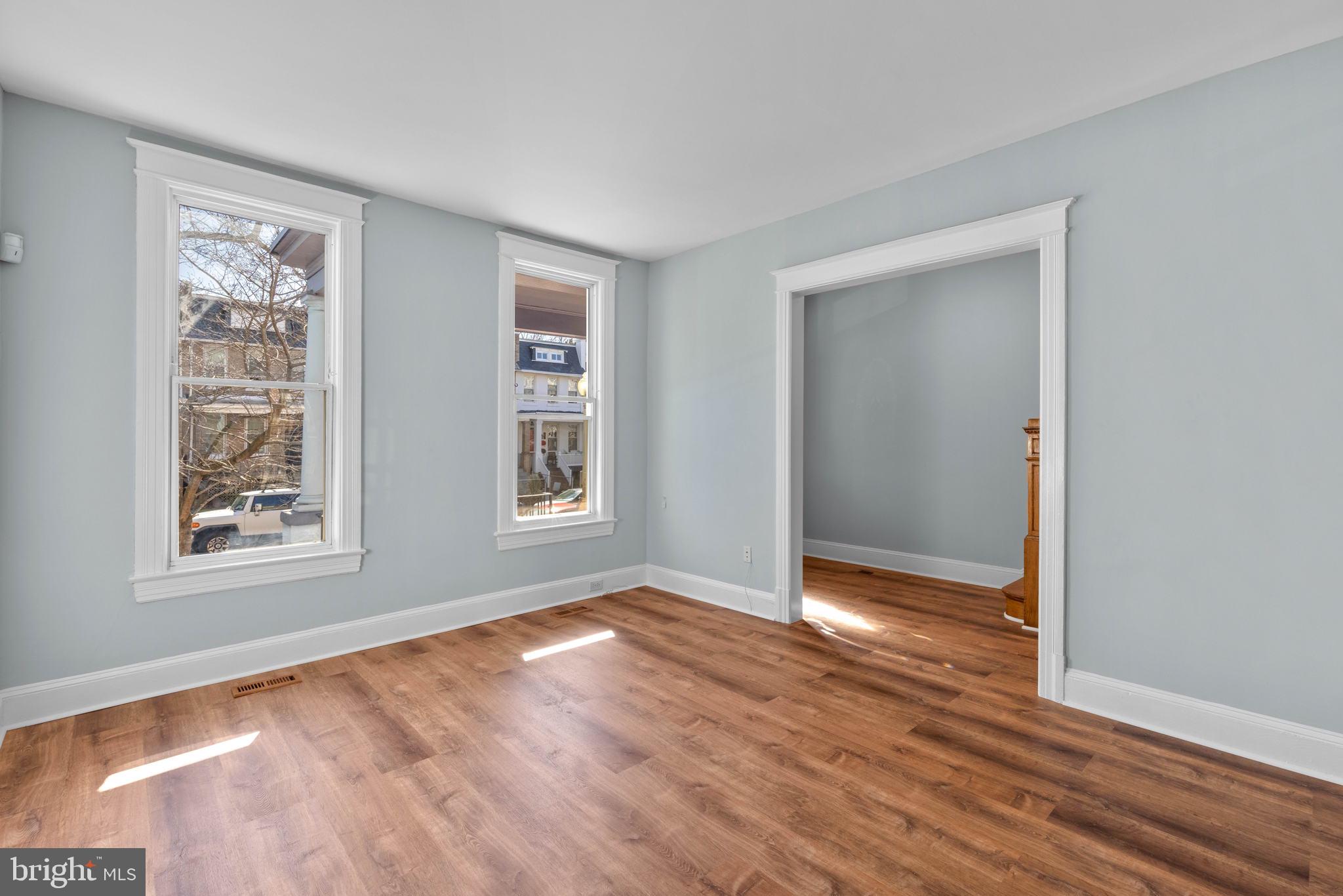 BROOKLAND - Residential Lease