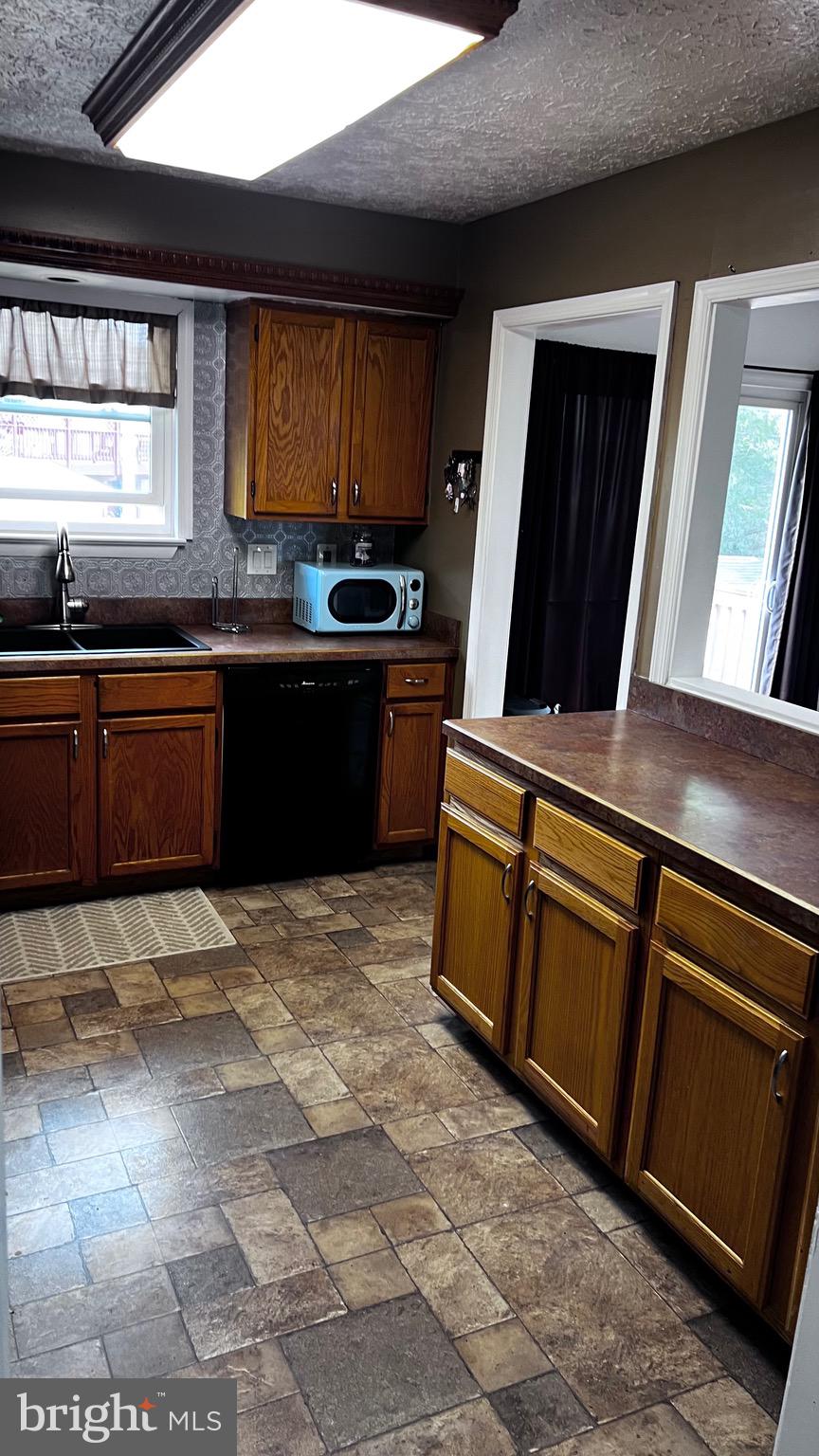 TRIMBLE FIELDS - Residential