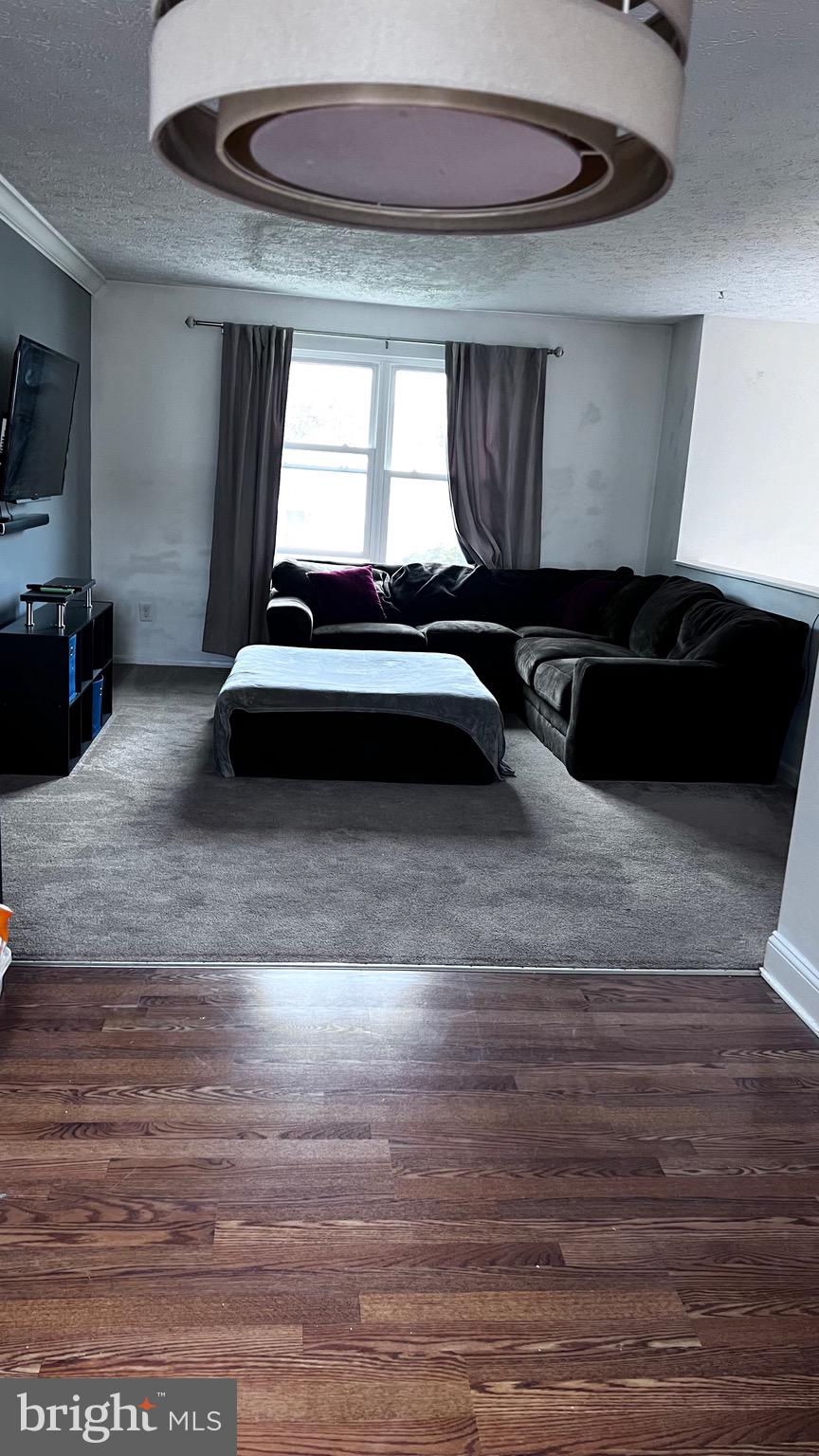 TRIMBLE FIELDS - Residential