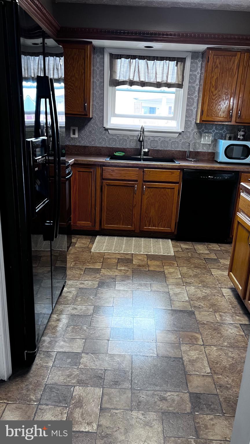 TRIMBLE FIELDS - Residential