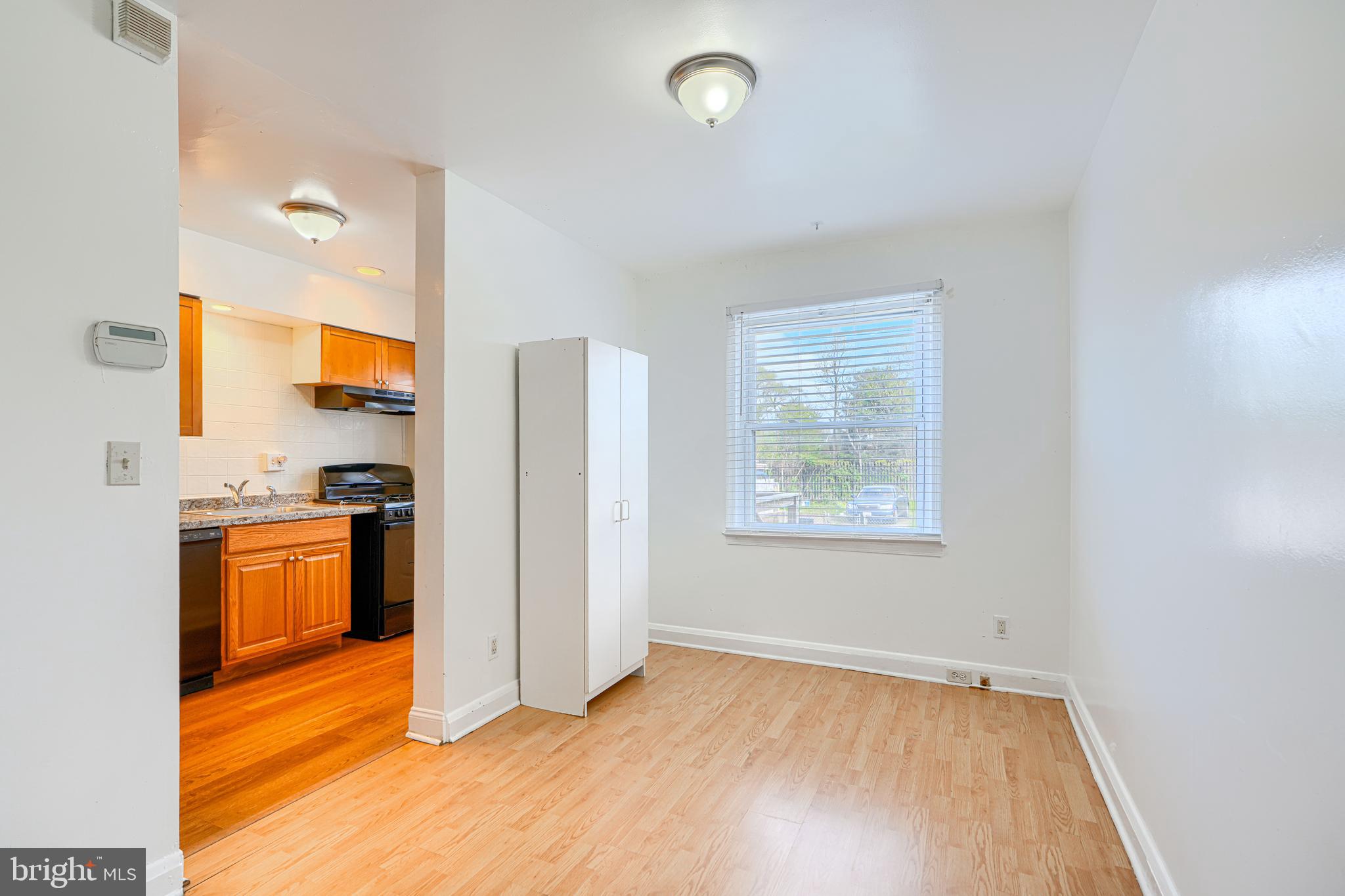 MIDDLESEX - Residential