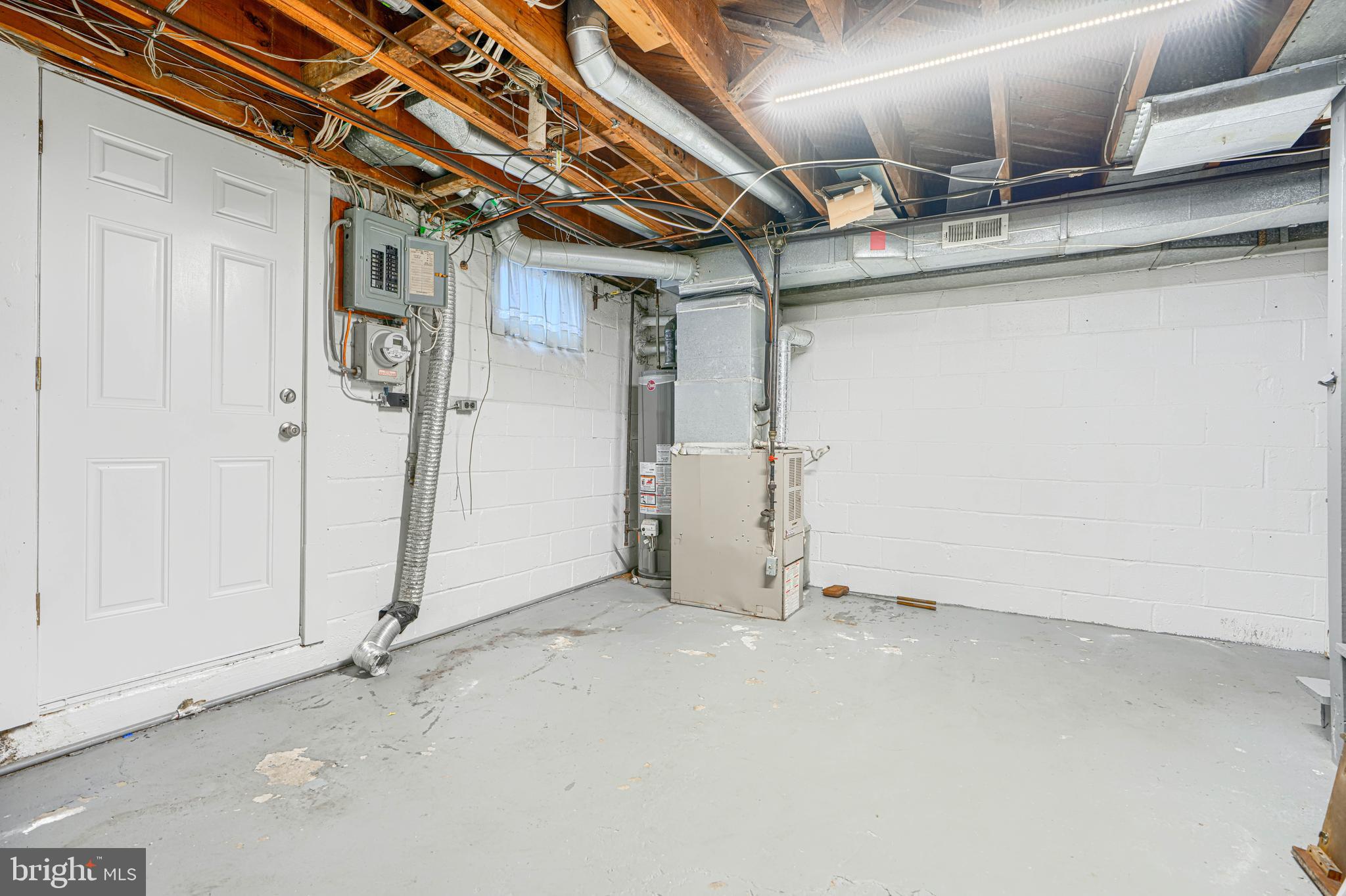 MIDDLESEX - Residential