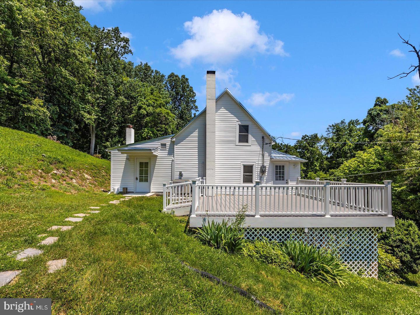 6824 MOUNTAIN CHURCH ROAD