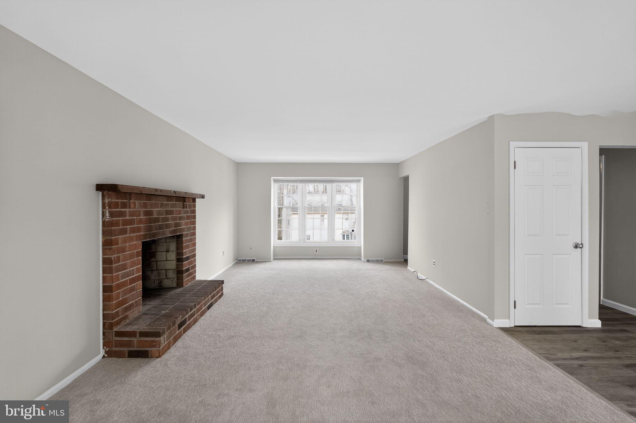 EATON VIL - Residential