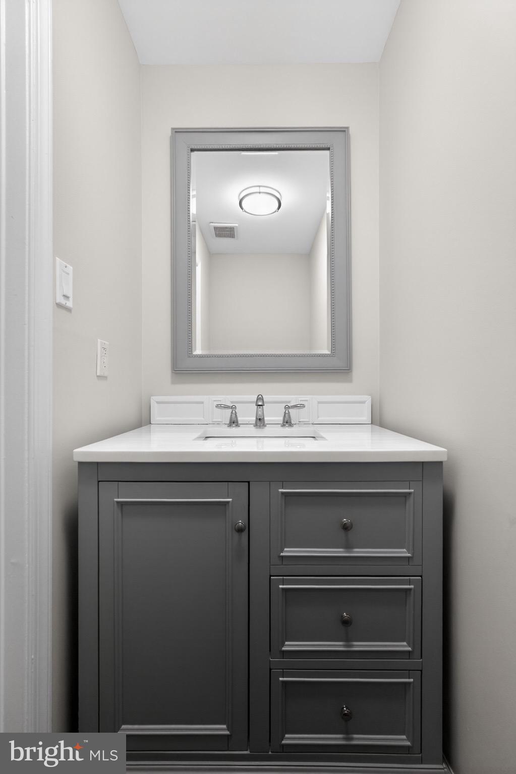 EATON VIL - Residential