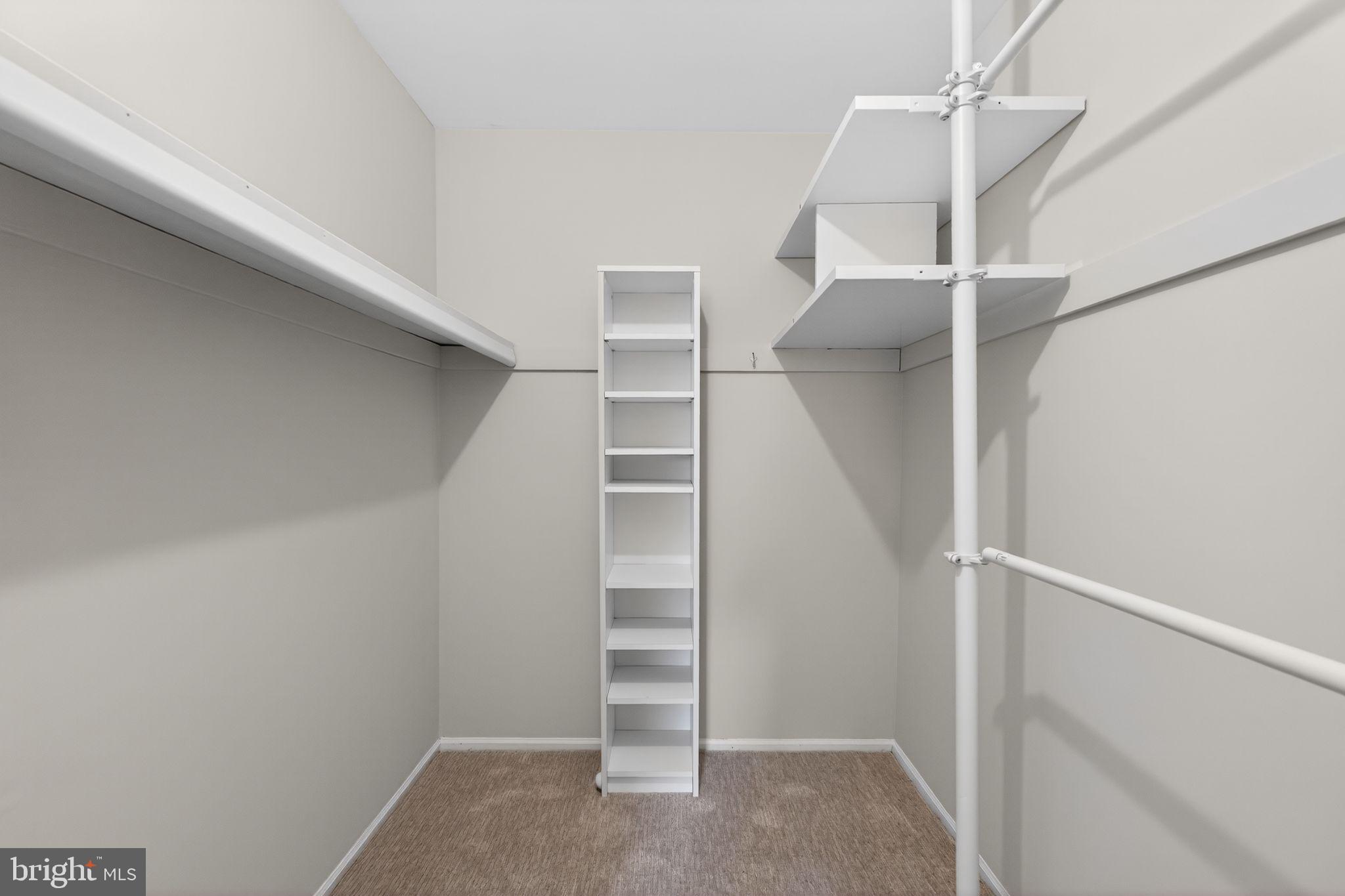 EATON VIL - Residential