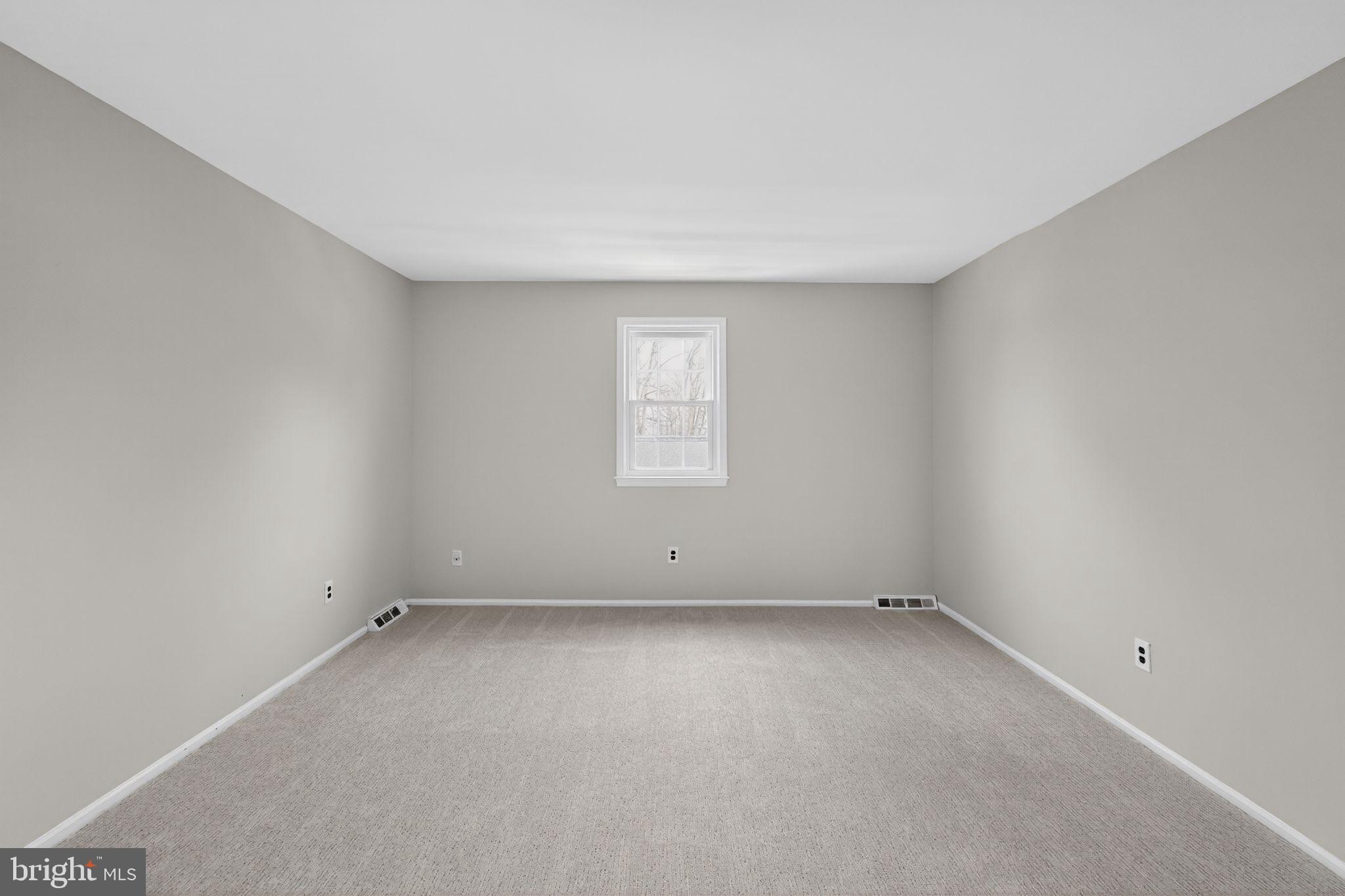 EATON VIL - Residential