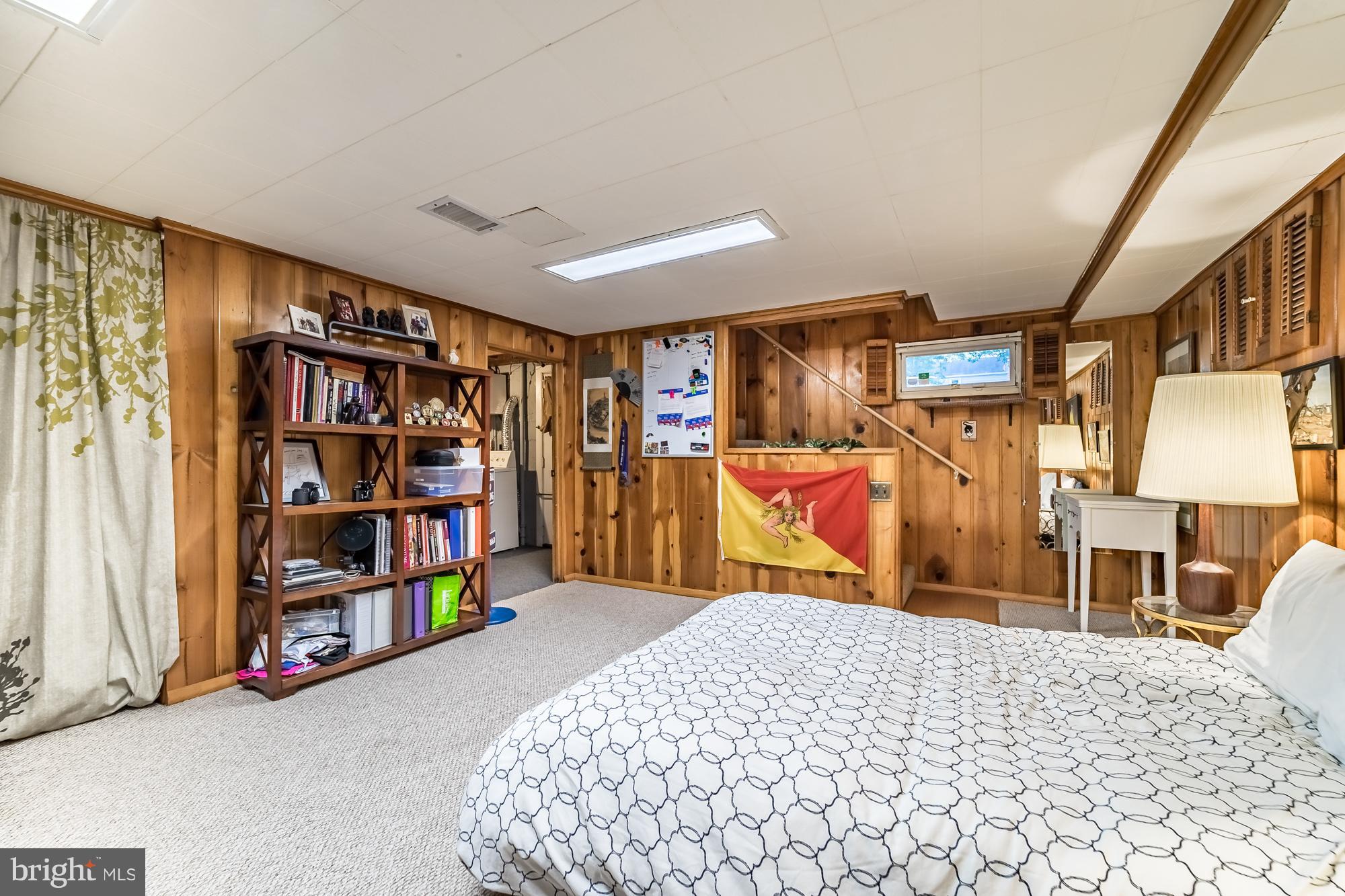 OAKVIEW - Residential Lease