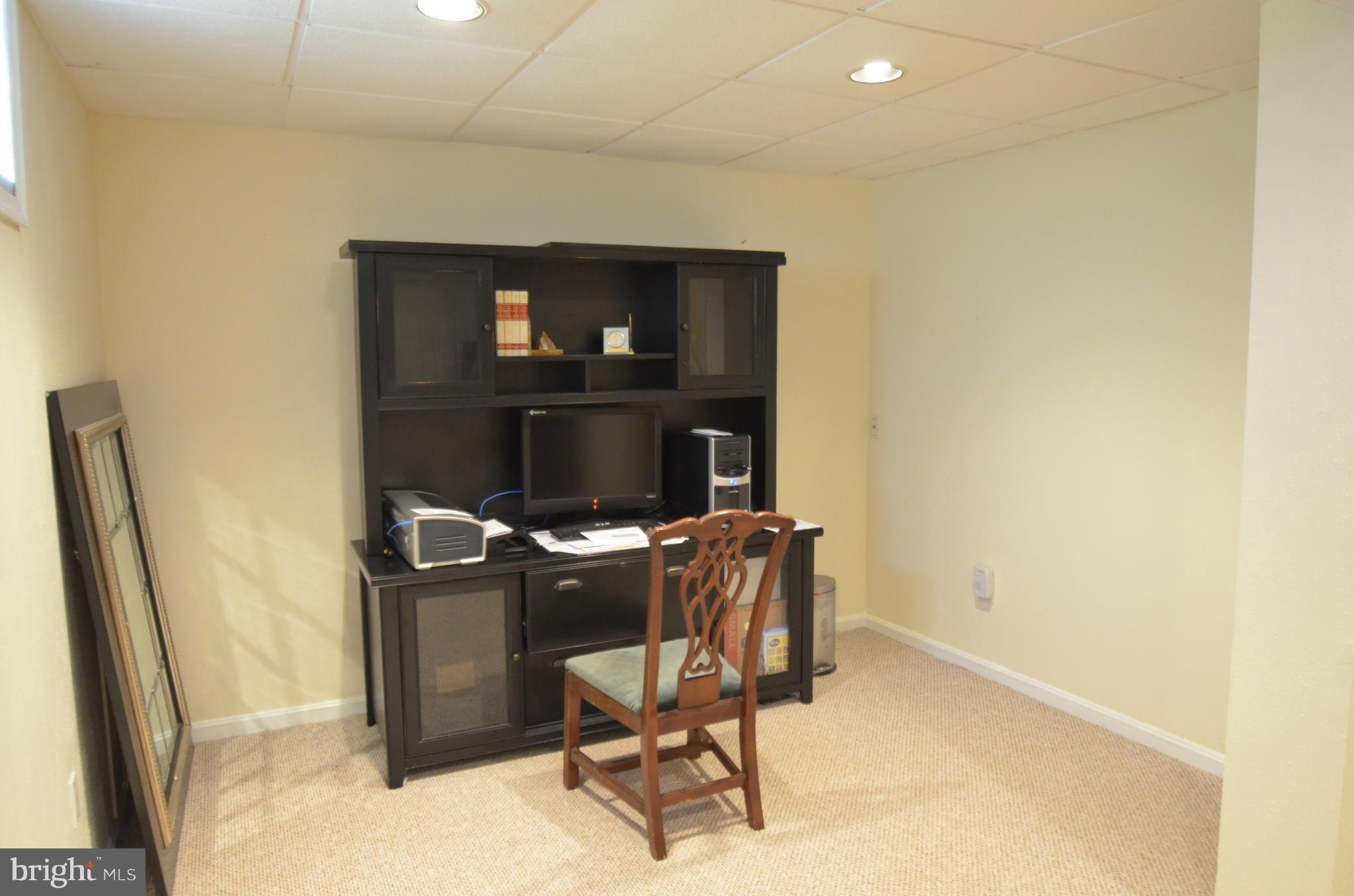 FIVE SPRINGS - Residential