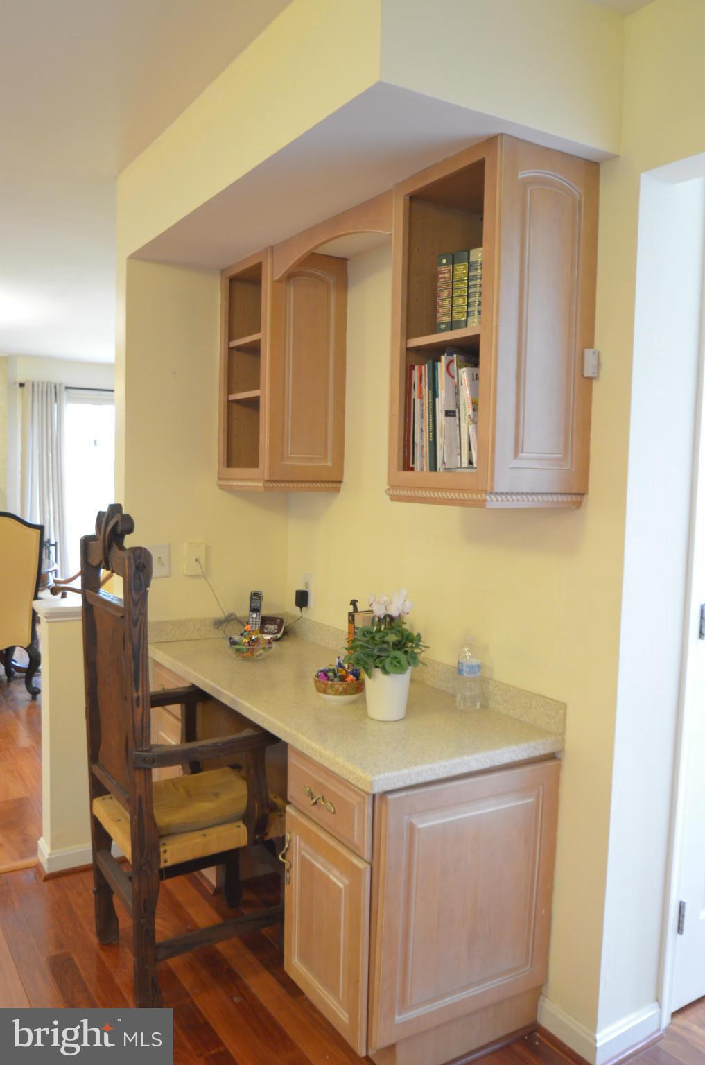 FIVE SPRINGS - Residential