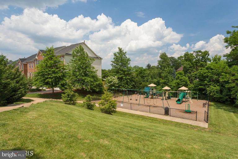 LORTON STATION SOUTH - Residential Lease