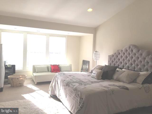 LORTON STATION SOUTH - Residential Lease