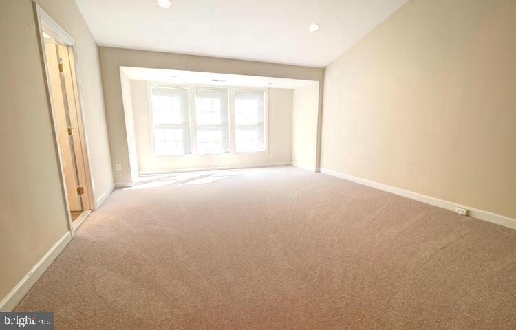 LORTON STATION SOUTH - Residential Lease